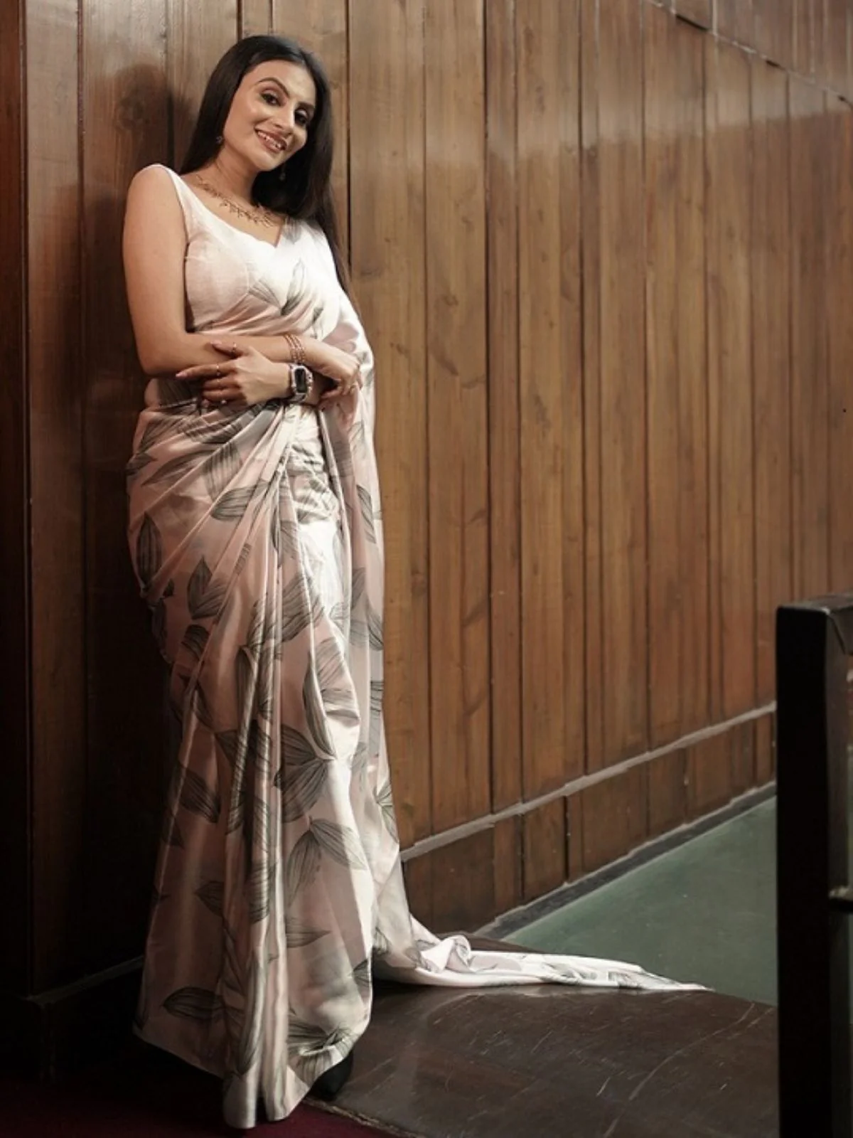 Odette Off White And Green Satin Printed Saree With Unstitched Blouse For Women - Image 2