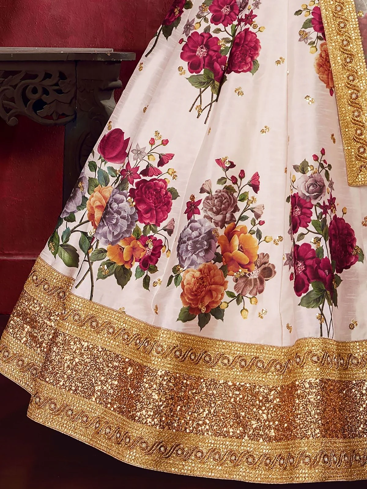 Odette Off-White Art Silk Printed Semi-Stitched lehenga For Women - Image 4