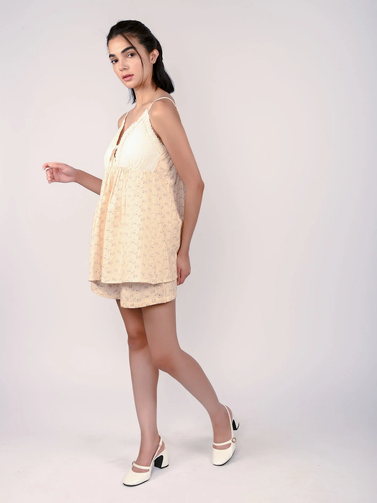 Odette Off White Cotton Blend Printed Night Wear Set For Women - Image 3