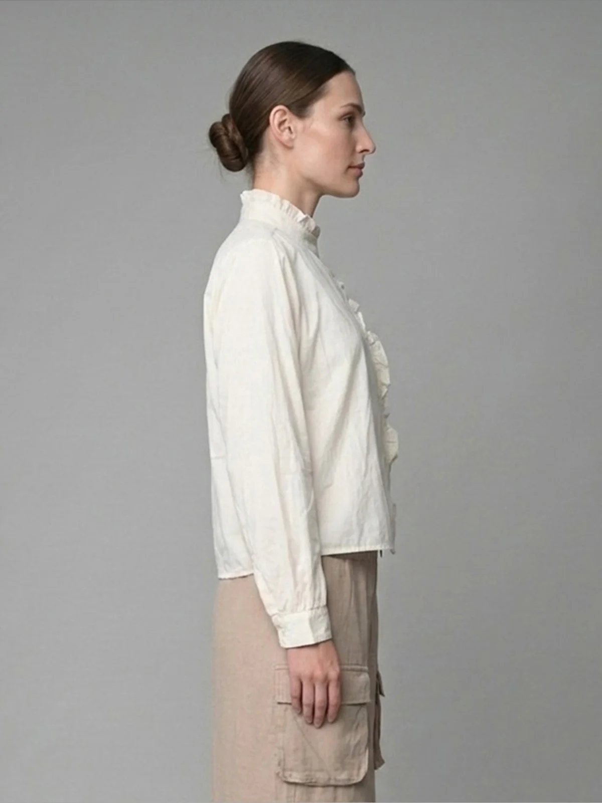 Odette Off White Cotton Blend Solid Shirt For Women - Image 2
