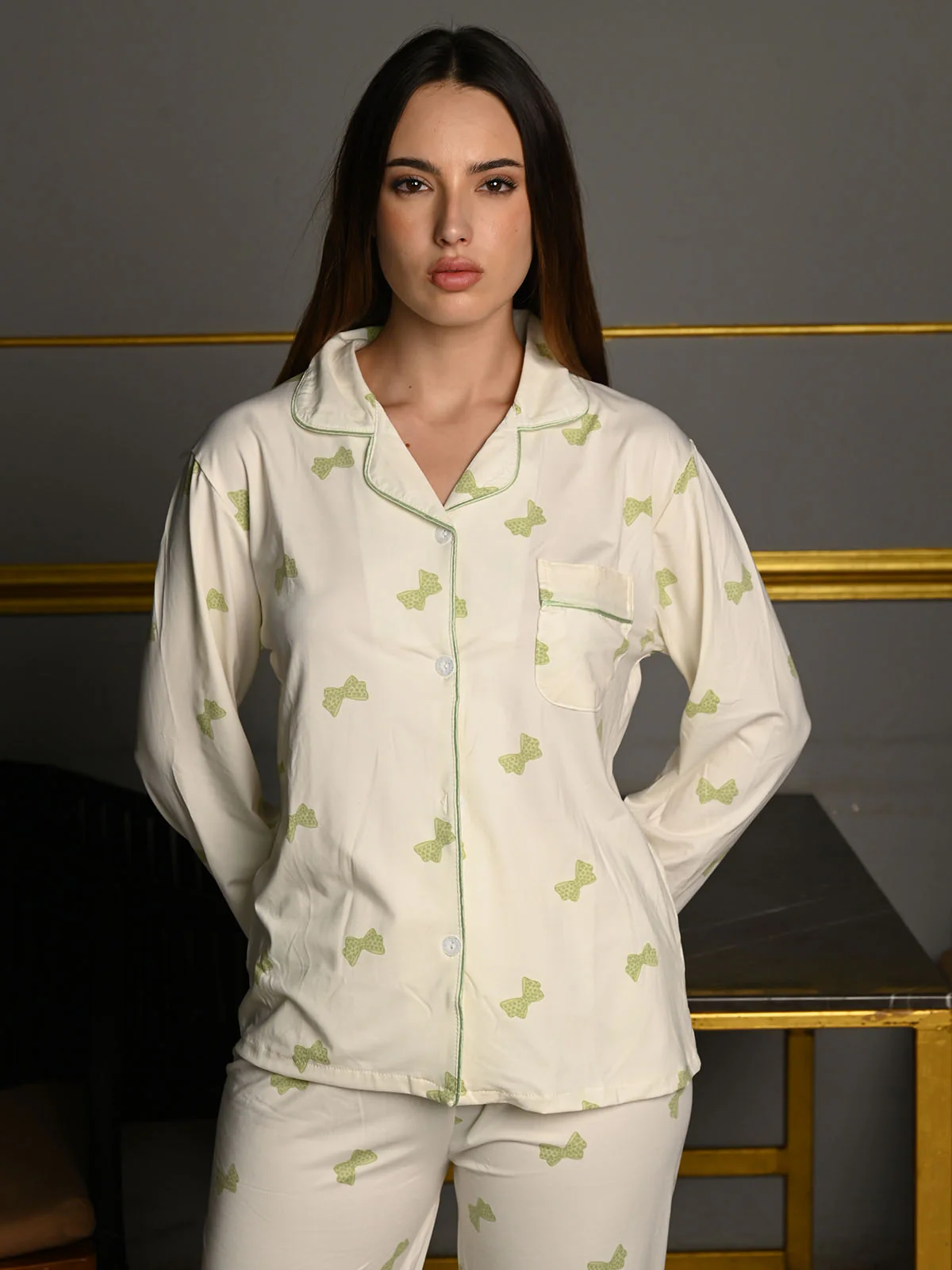Odette Off White Cotton Jersey Printed Night Wear Set For Women - Image 4