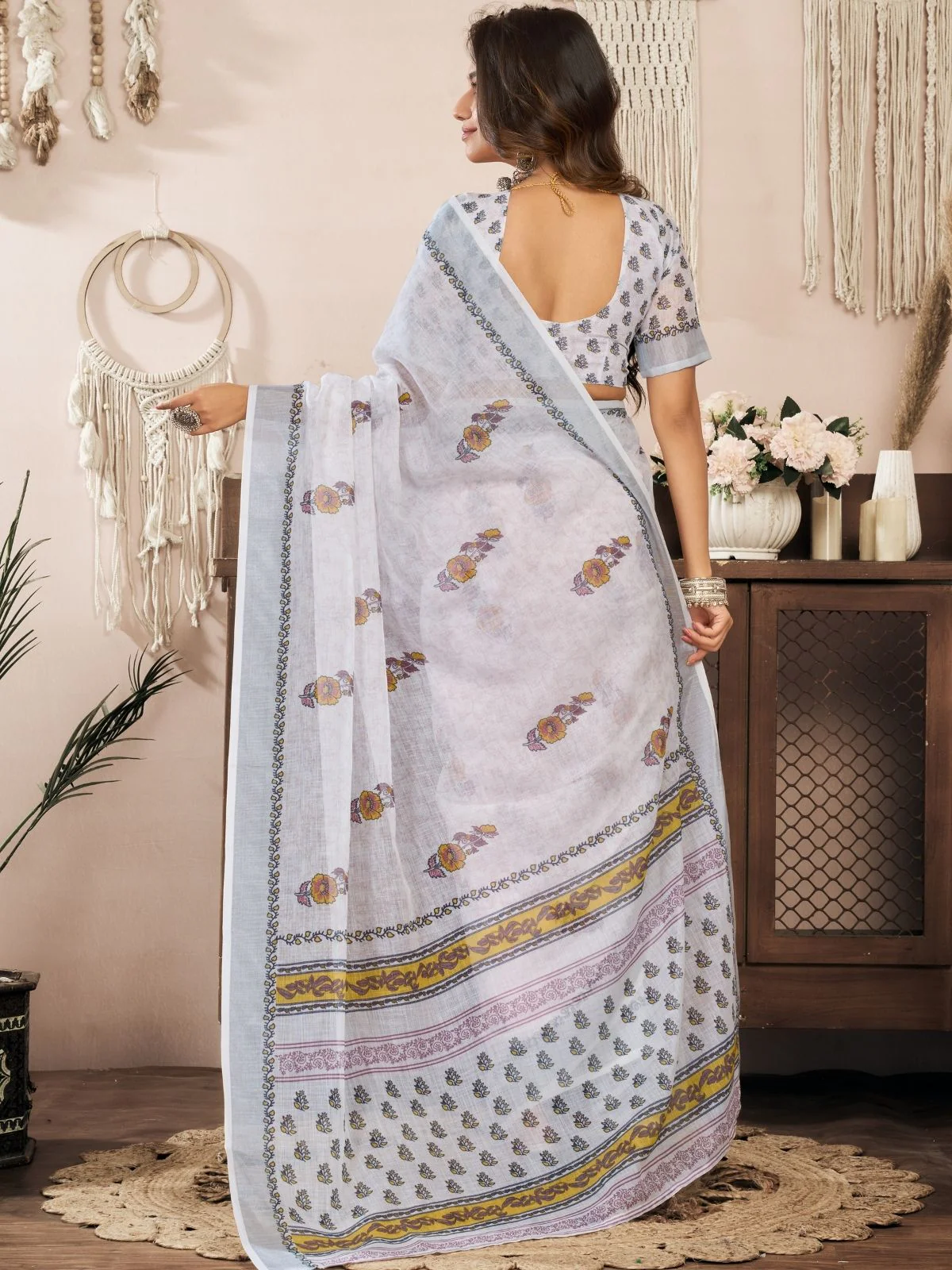 Odette Off White Cotton Linen Zari Work Saree For Women - Image 3