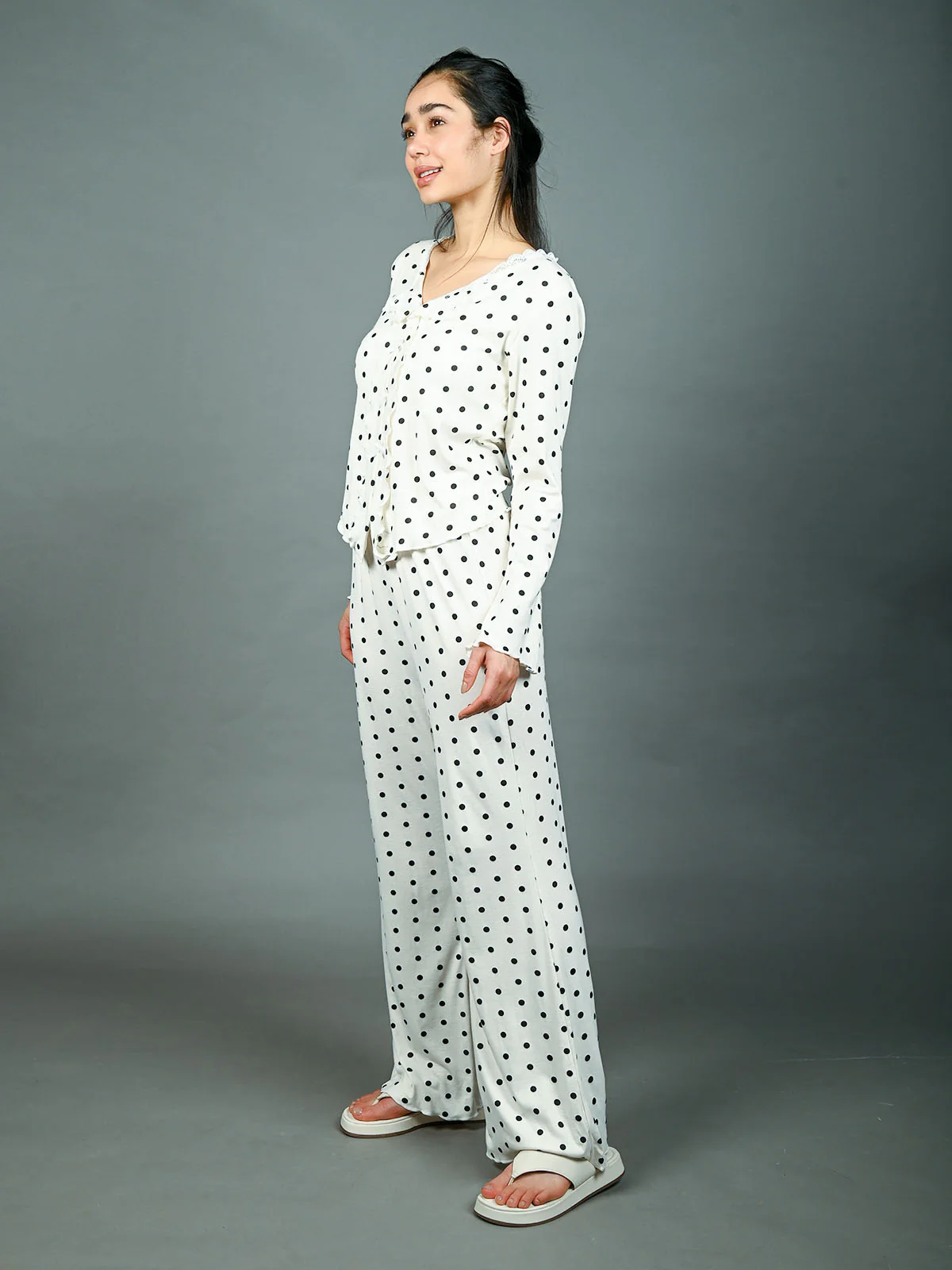 Odette Off White Cotton Rib Polka Dots Night Wear Set For Women - Image 3