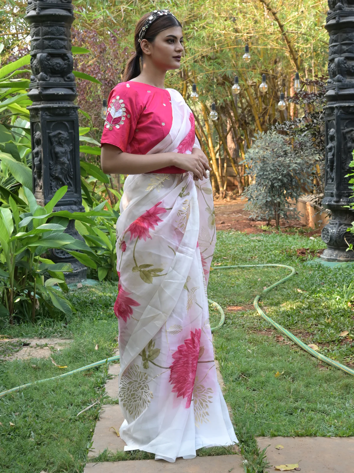 Odette Off White Floral Printed Soft Organza Saree with Unstitched Blouse for Women - Image 2