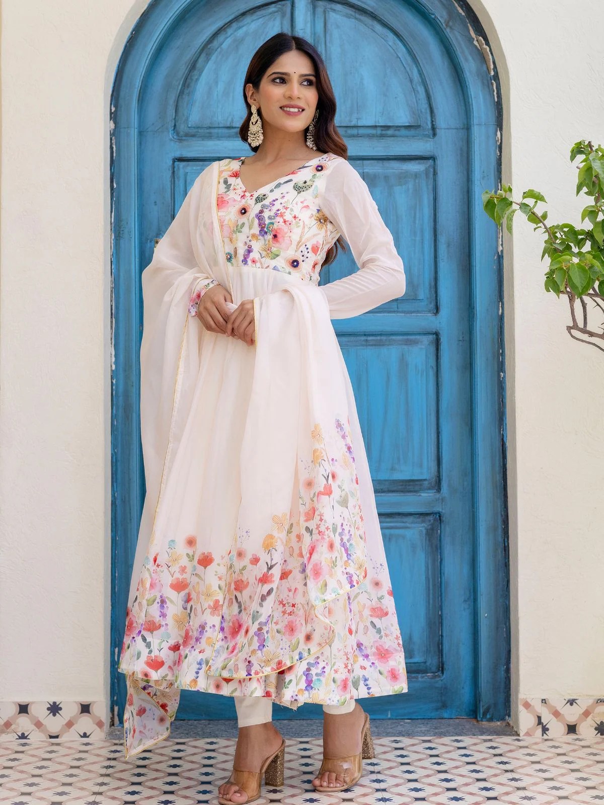 Odette Off White Georgette Solid Stitched Anarkali Kurta Set For Women - Image 2