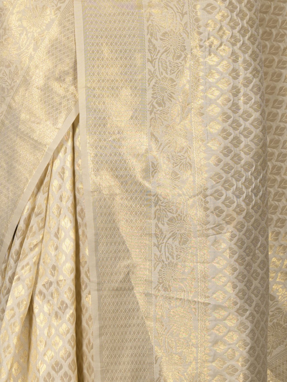 Odette Off White Gold Thread Woven Silk Blend Saree with Unstitched Blouse for Women - Image 5