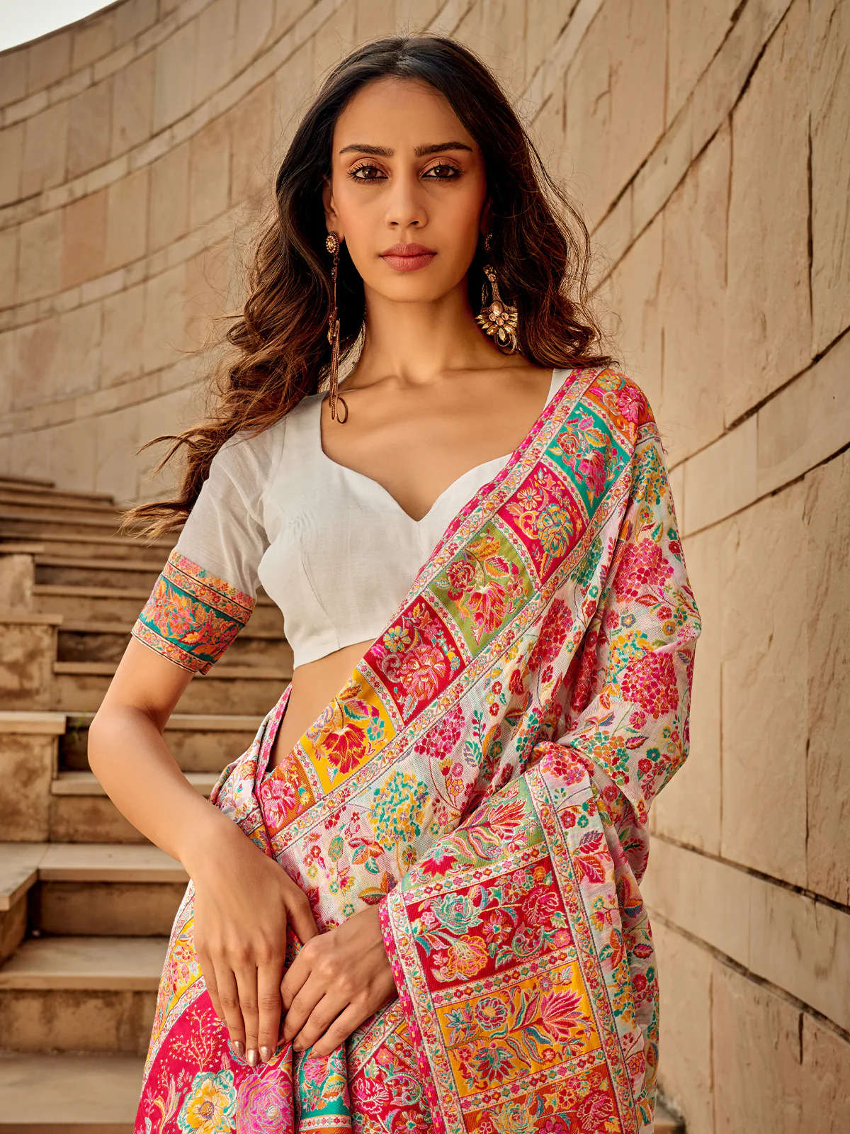 Odette Off White Kashmiri Handloom Woven Saree For Women - Image 4