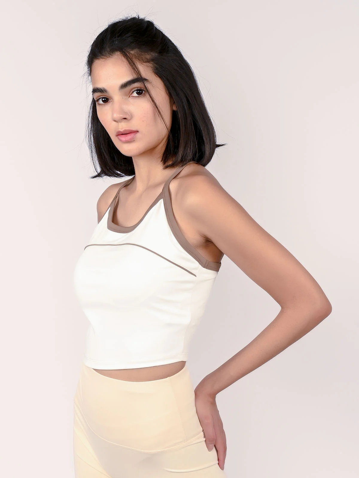 Odette Off White Polyester Lycra Solid Active Wear For Women - Image 3