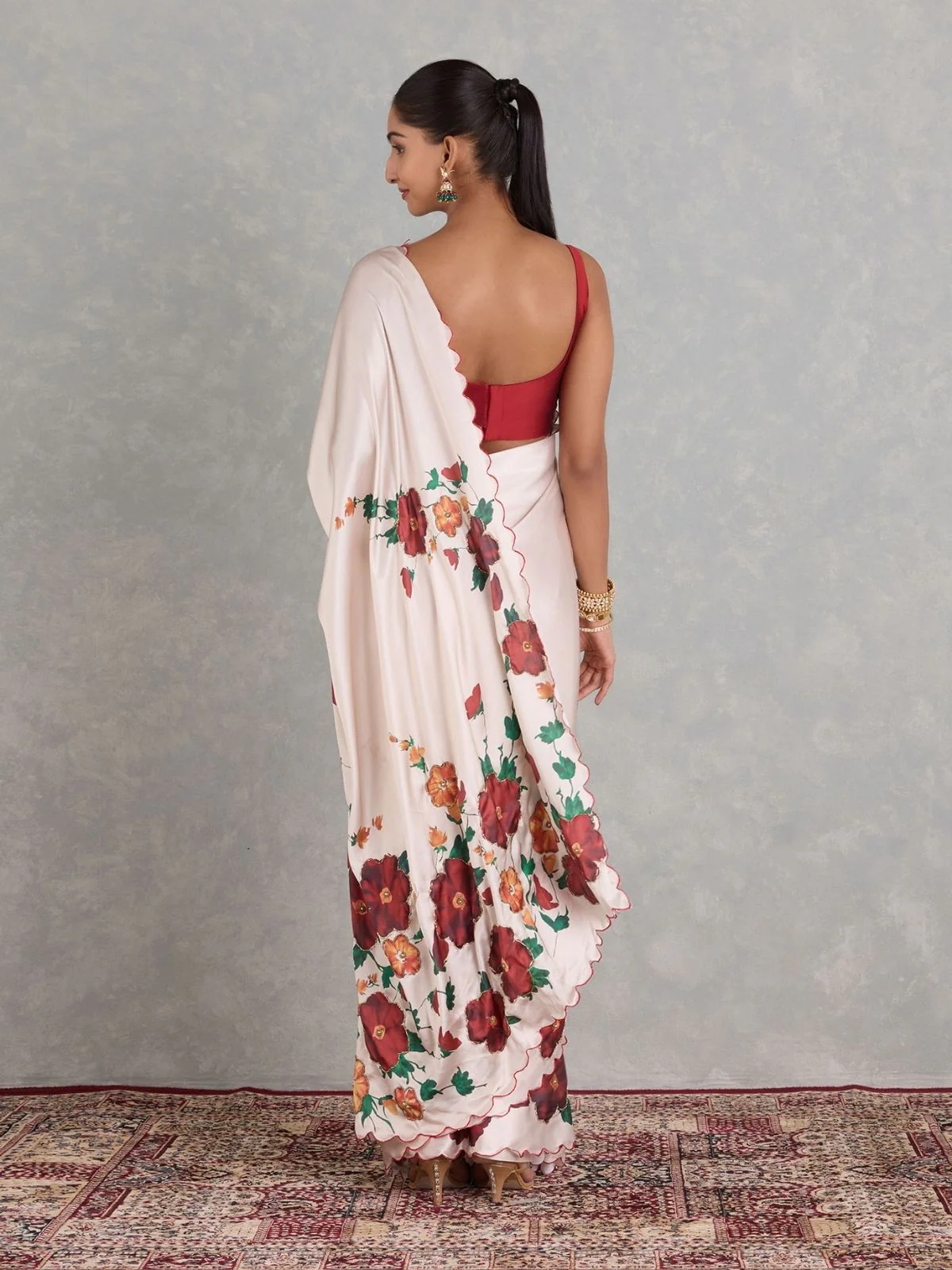 Odette Off White Satin Solid Printed Saree For Women - Image 2