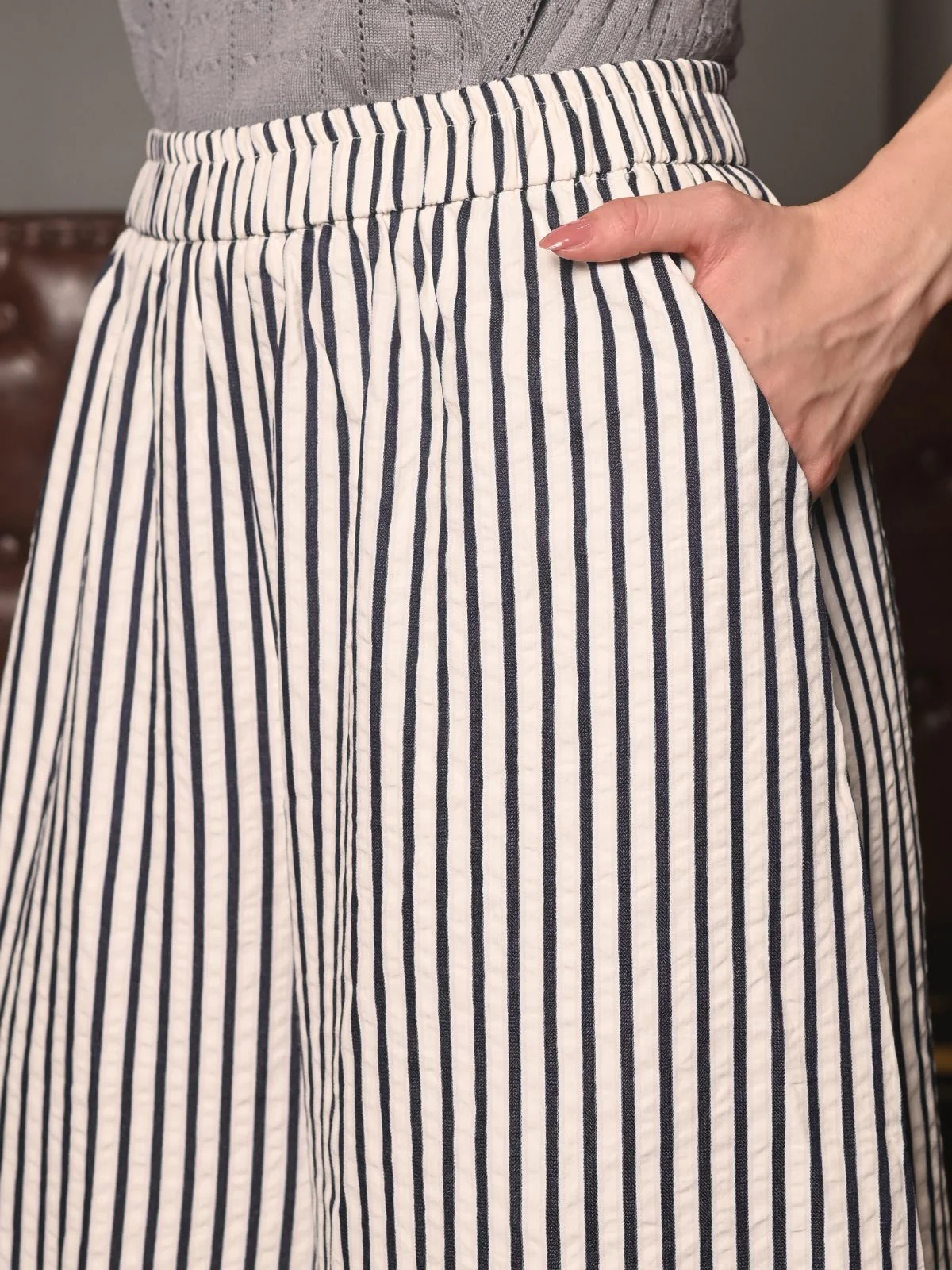 Odette Off White Seer Sucker Stripes Trousers For Women - Image 5