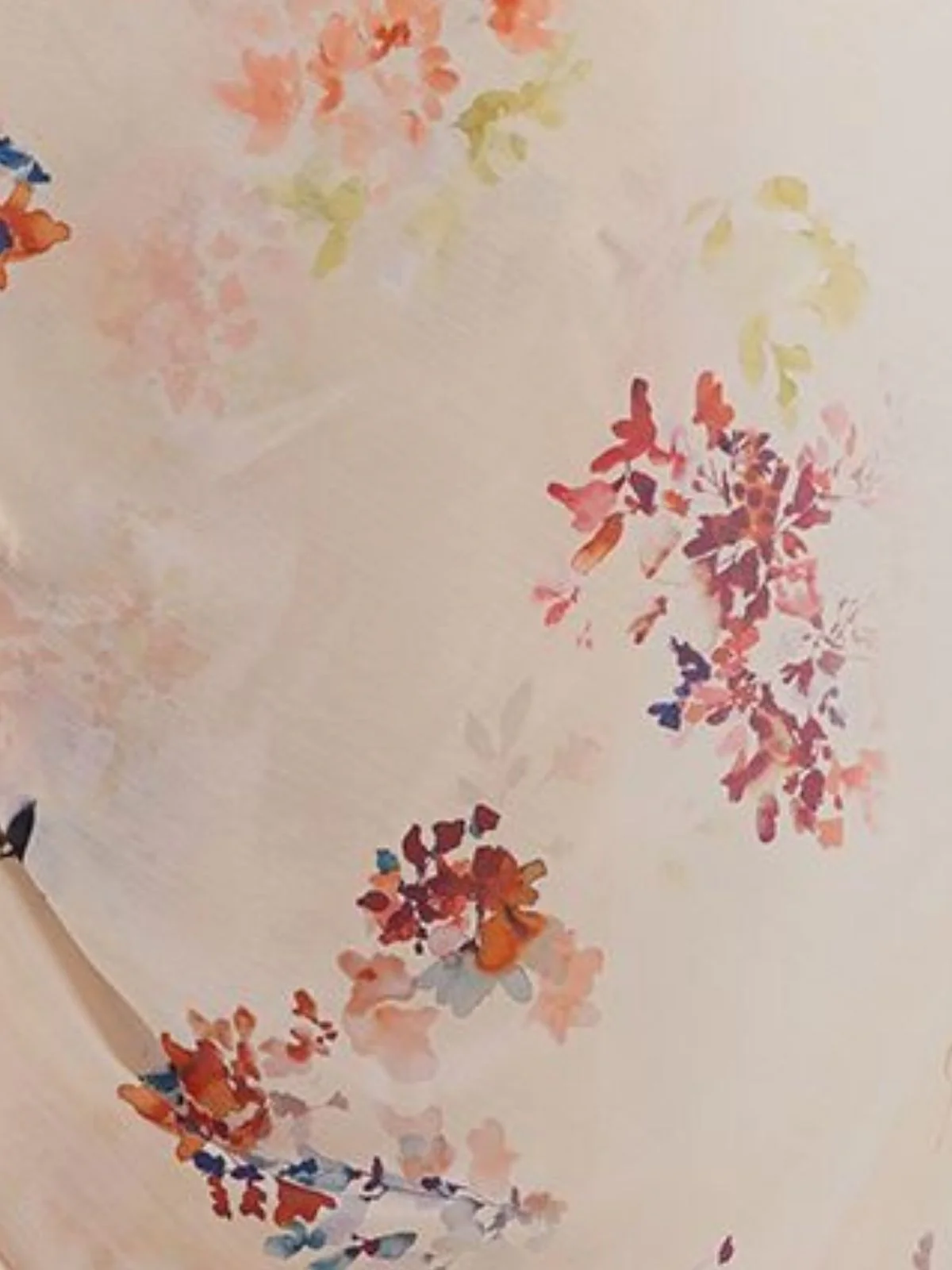 Odette Off White Silk Blend Floral Print & Cutwork Saree For Women - Image 5