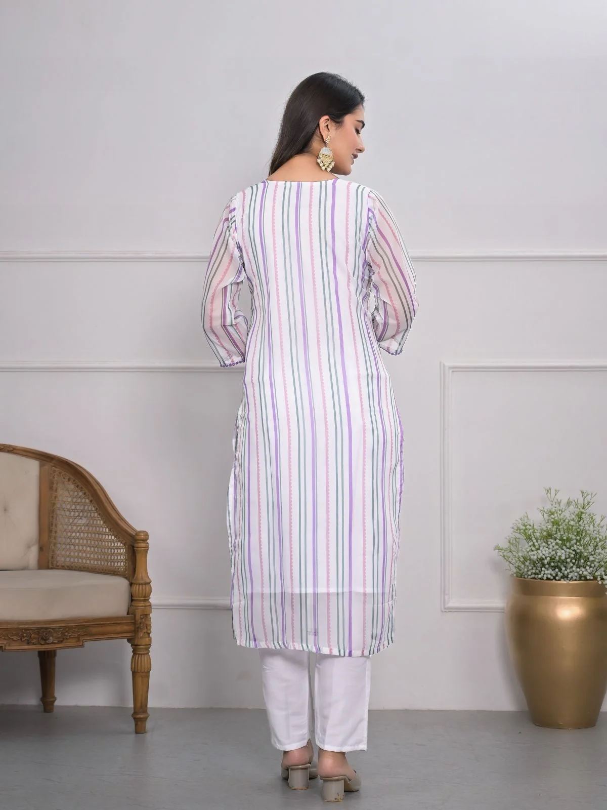 Odette Off White Silk Blend Printed Stitched Kurta Set For Women - Image 4