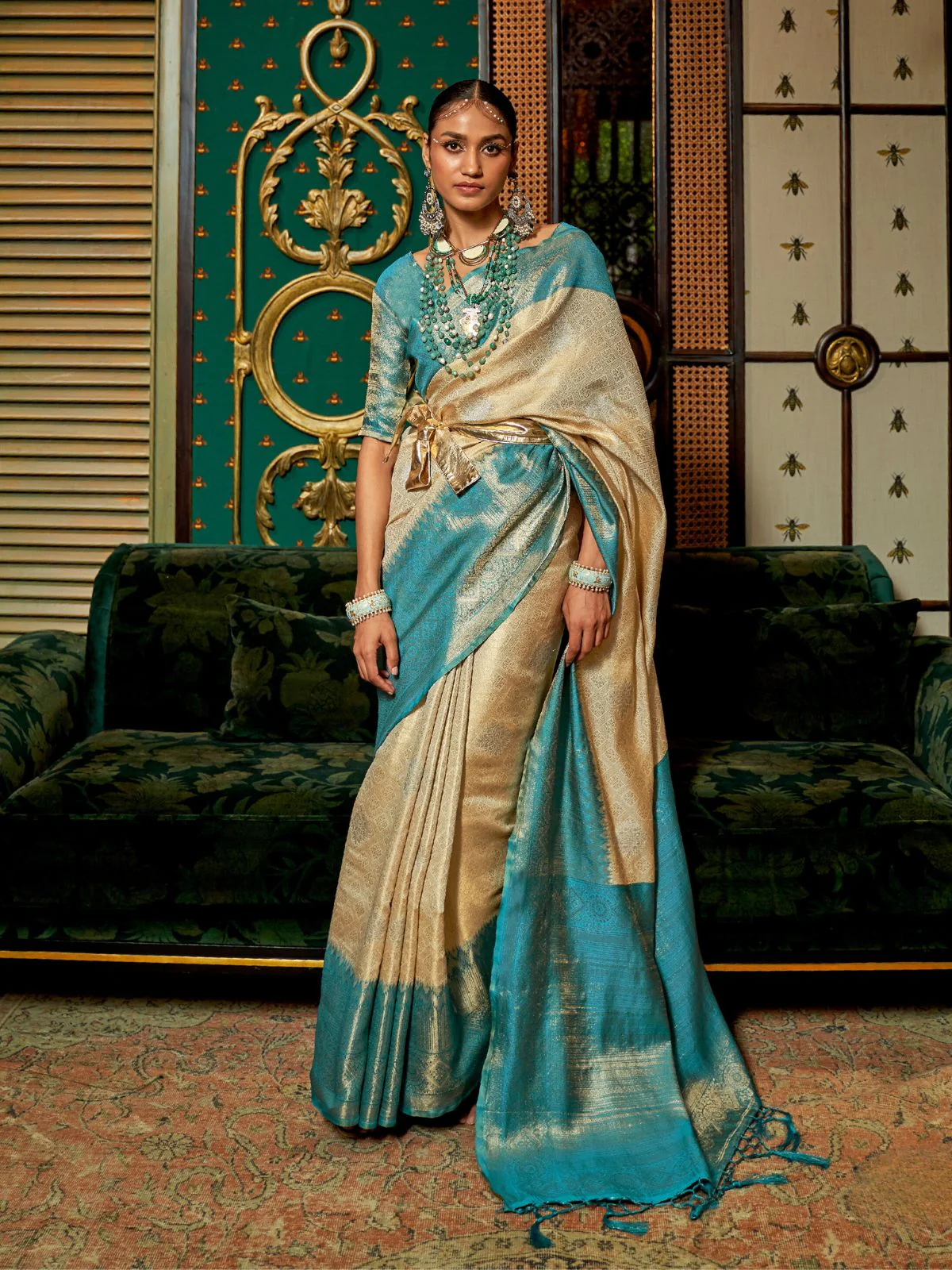 Odette Off White Silk Blend Woven Saree With Unstitched Blouse for Women