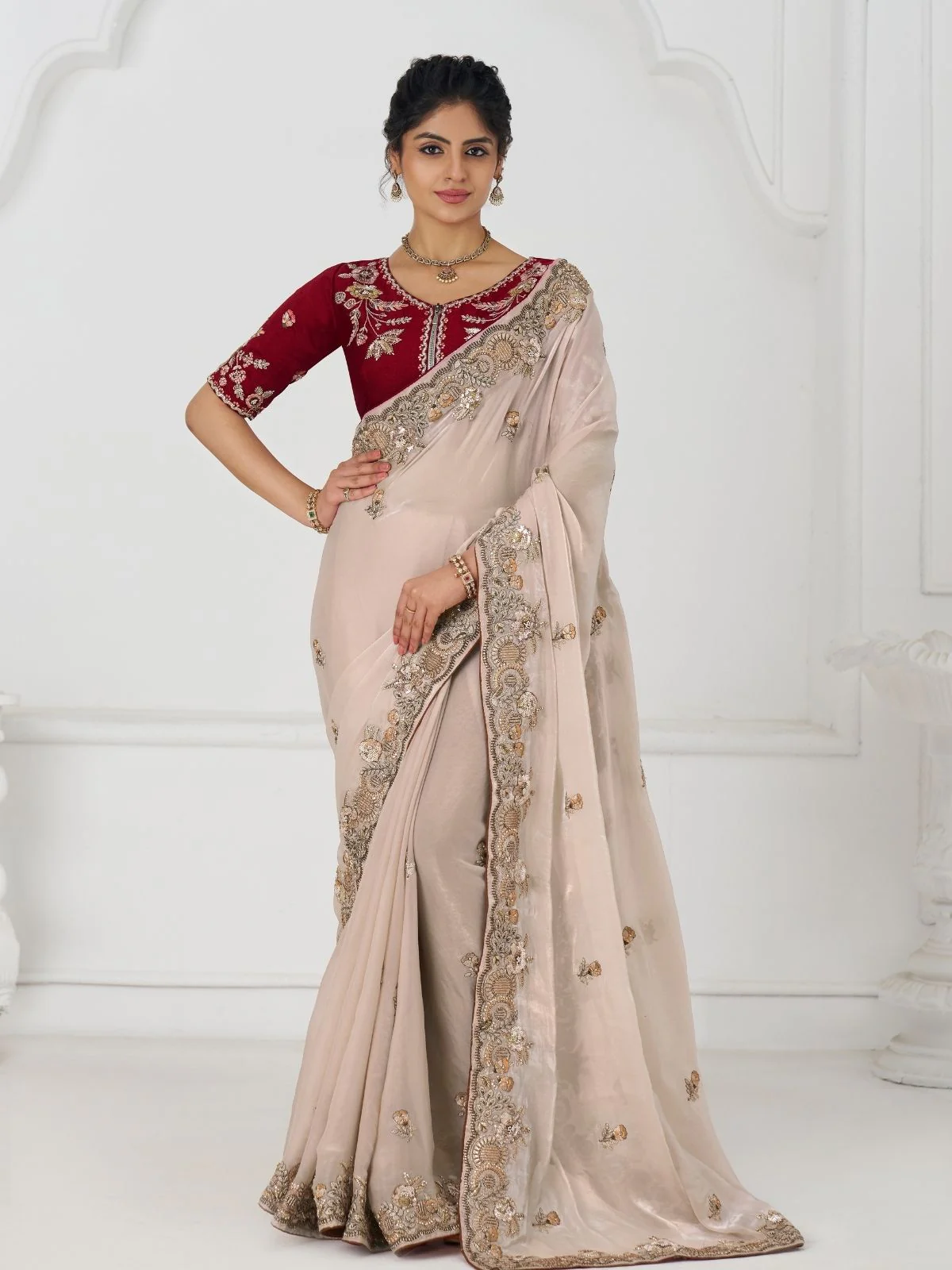 Odette Off White Viscose Silk Embroidered Saree For Women