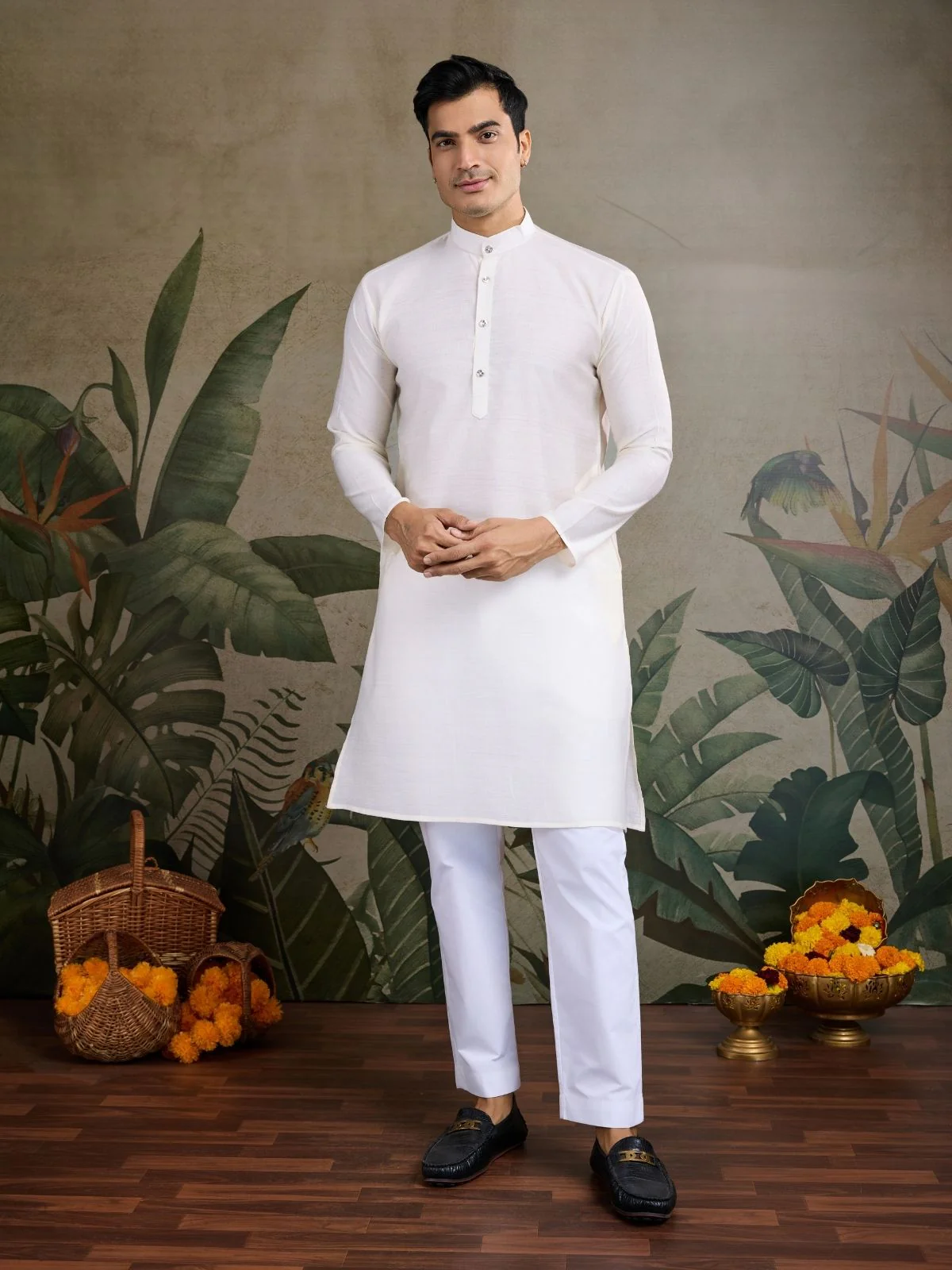 Odette Off White Viscose Silk Woven Stitched Kurta For Men - Image 4