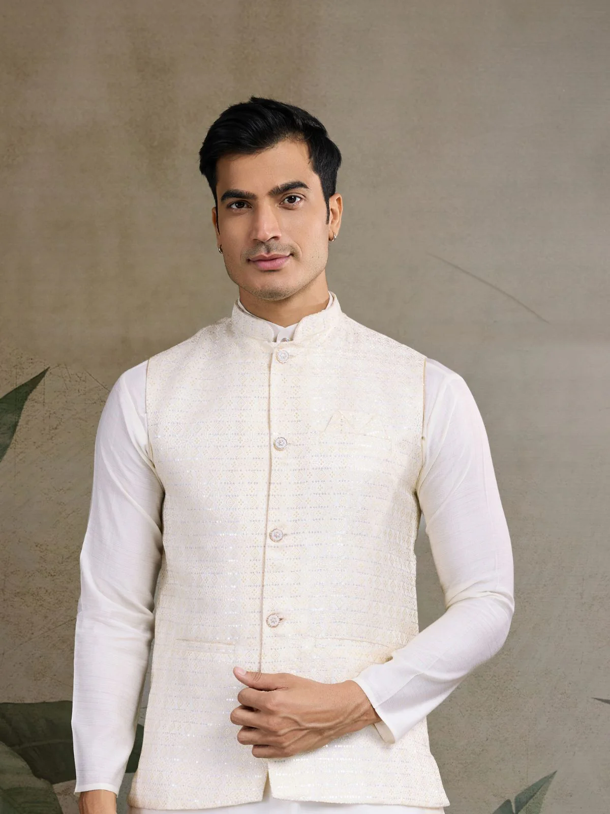 Odette Off White Viscose Silk Woven Stitched Kurta For Men - Image 6