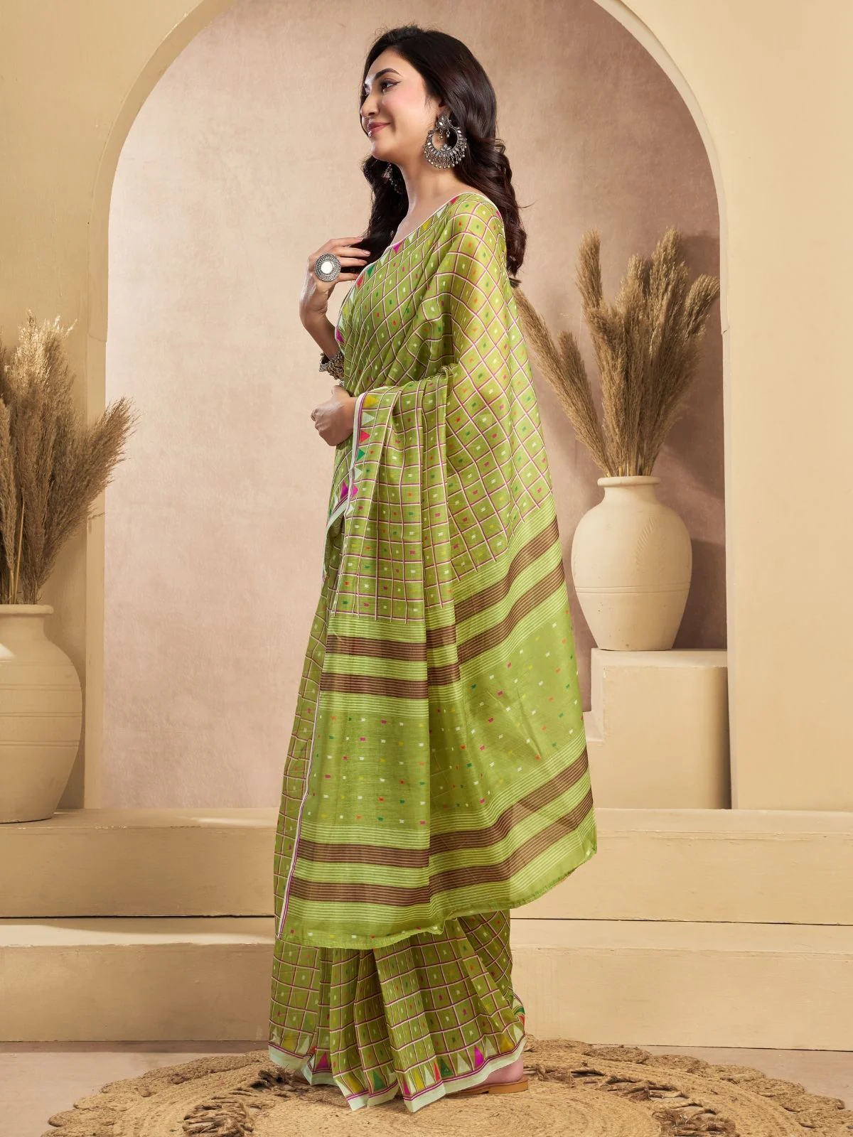 Odette Olive Cotton Linen Zari Work Saree For Women - Image 2