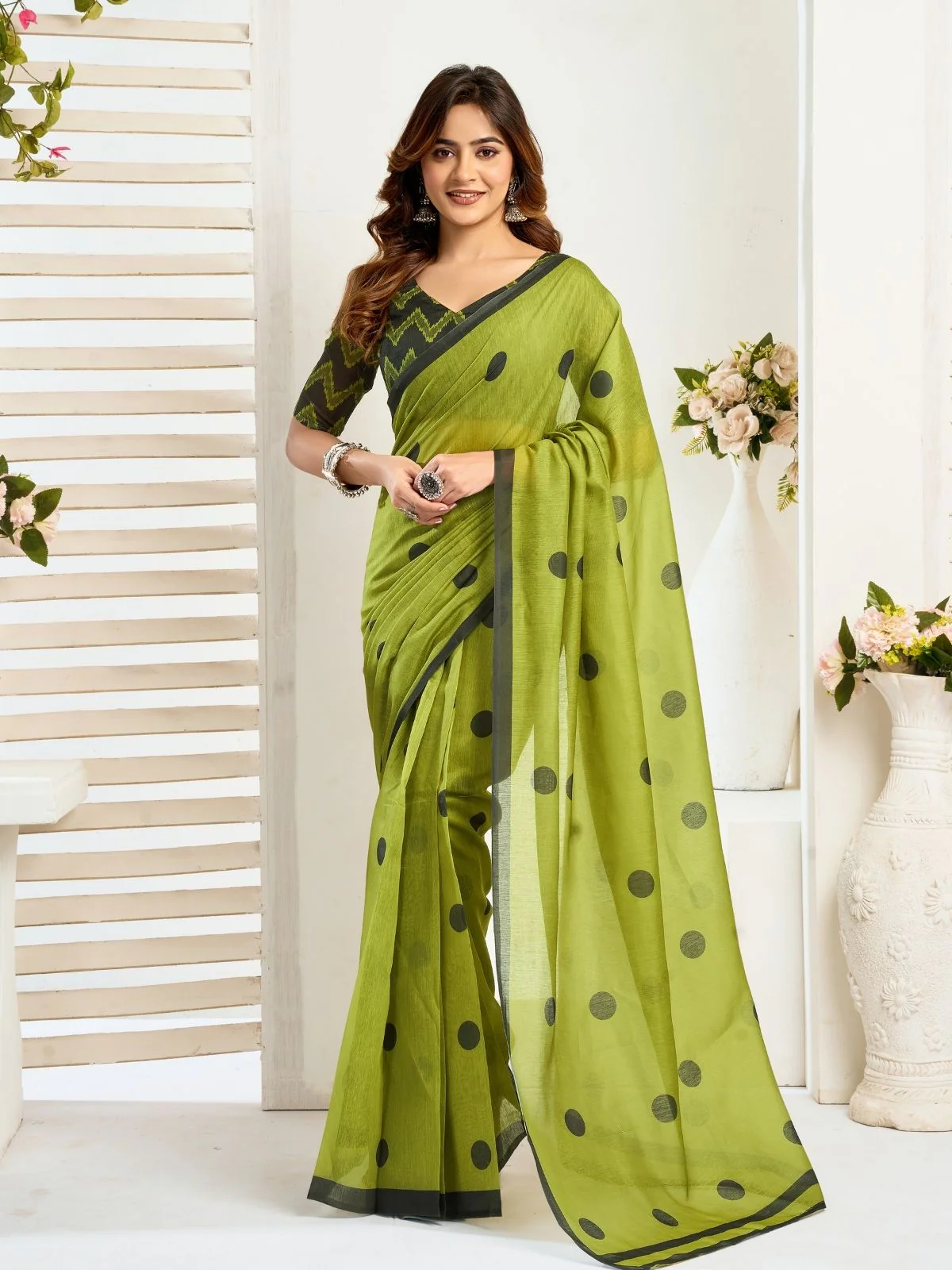 Odette Olive Cotton Linen Zari Work Saree For Women