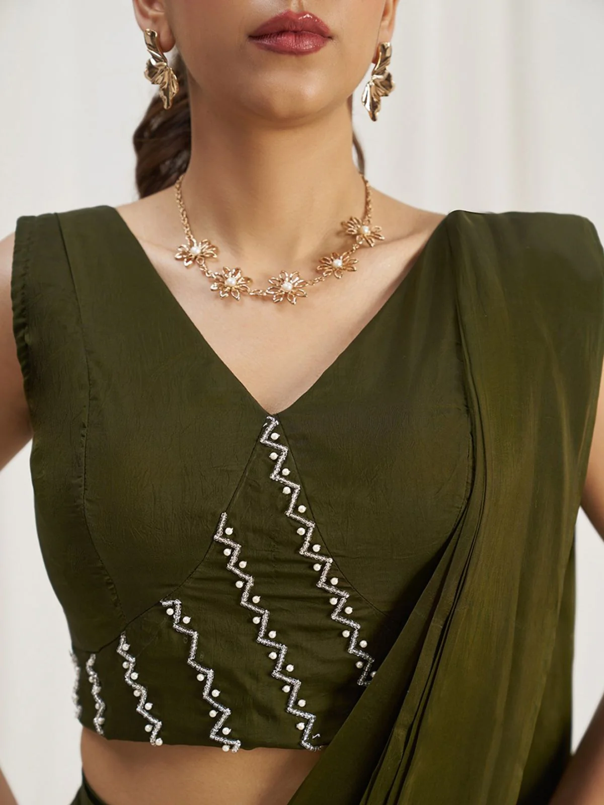 Odette Olive Organza Solid Ready To Wear Saree With Stitched Blouse For Women - Image 7