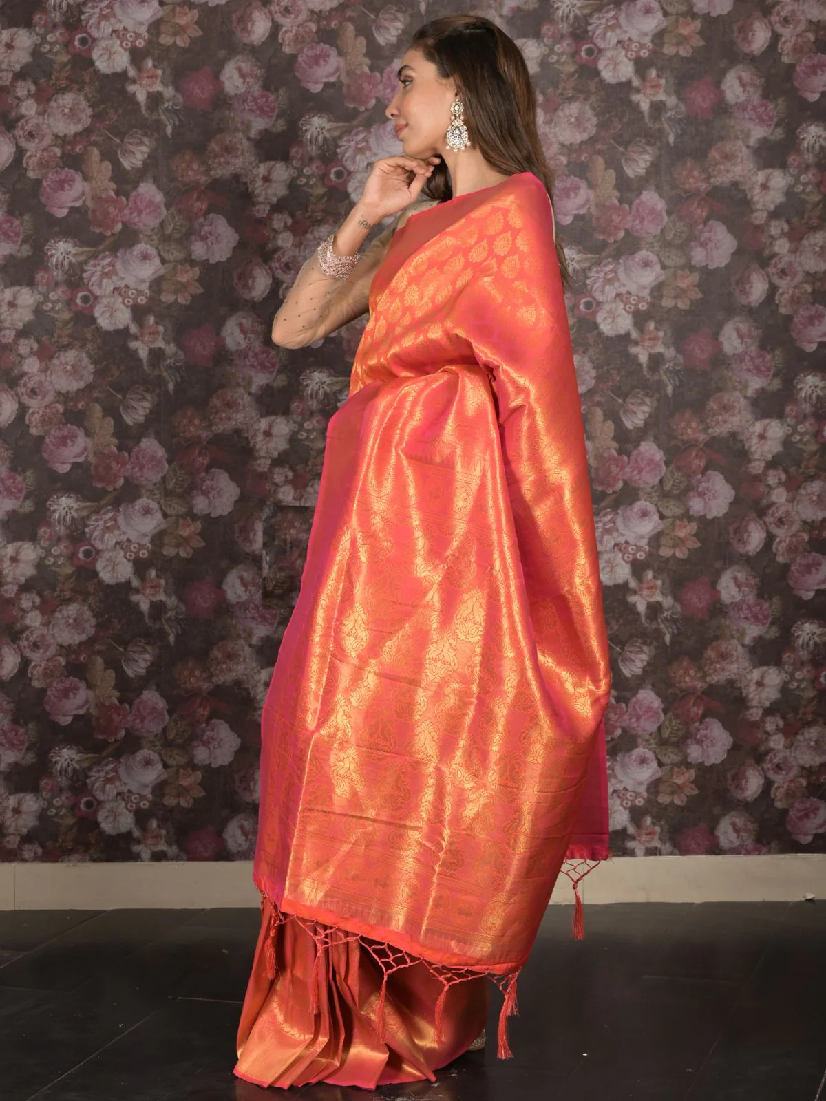 Odette Orange and Pink Double Shaded Woven Saree with Unstitched Blouse for Women - Image 3