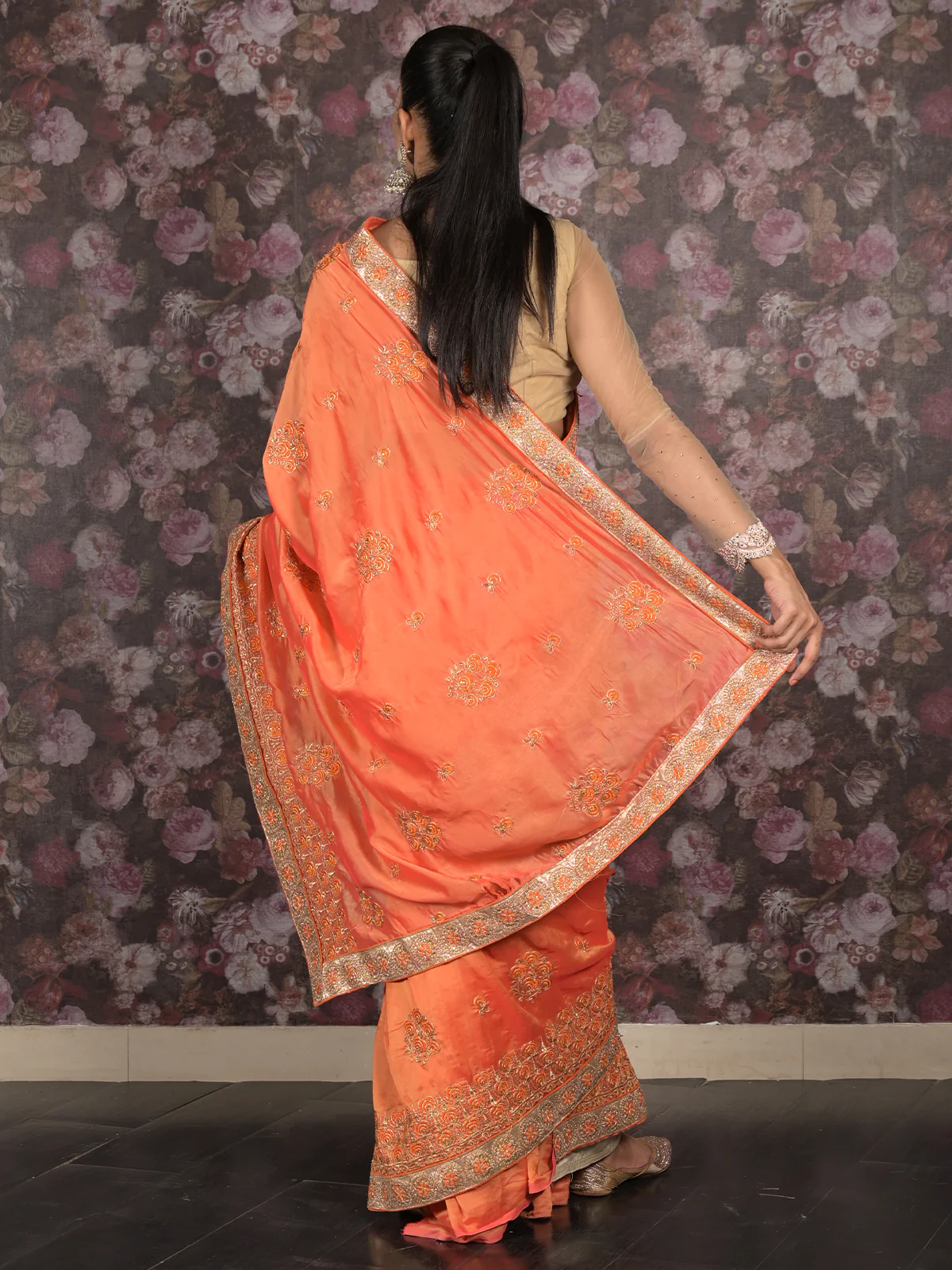 Odette Orange Embroiedered Crepe Saree Without Blouse For Women - Image 4