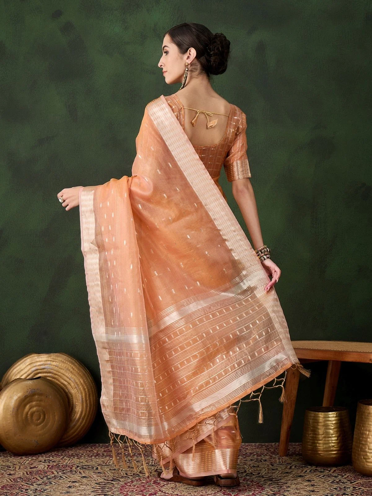 Odette Orange Organza Woven Saree With Unstitched Blouse For Women - Image 3