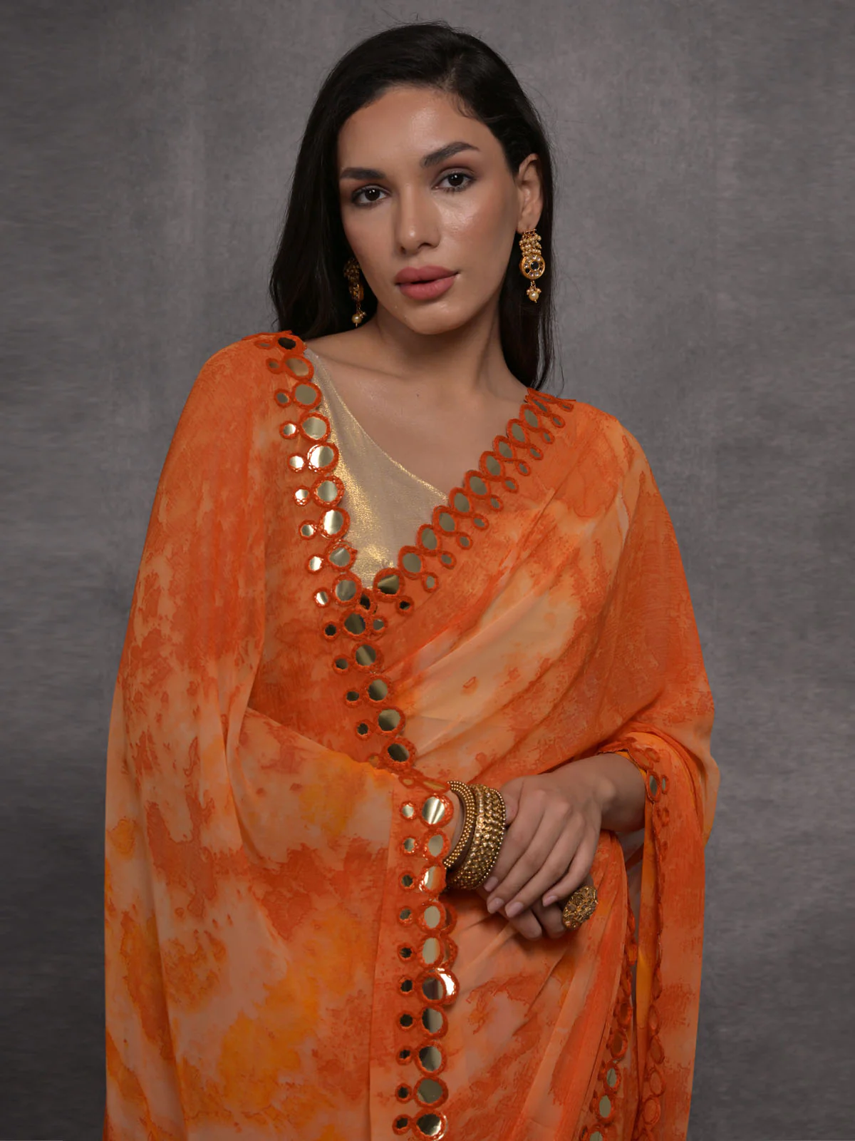 Odette Orange Printed Georgette Saree With Unstitched Blouse For Women - Image 4