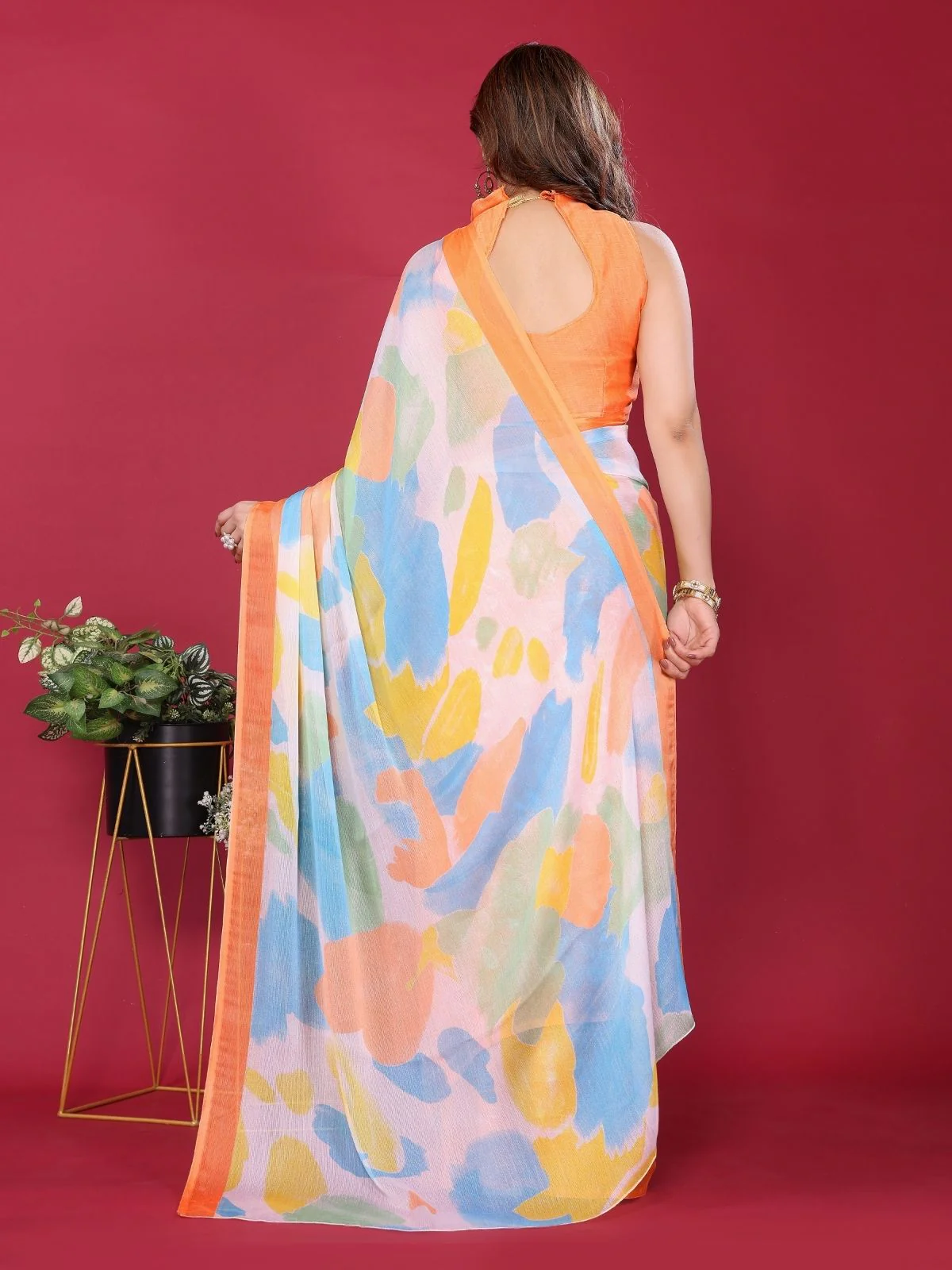 Odette Orange Silk Blend Printed Saree For Women - Image 3