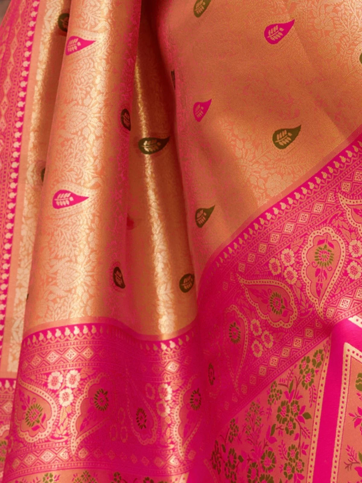 Odette Orange Silk Blend Woven Banarasi Saree For Women - Image 5