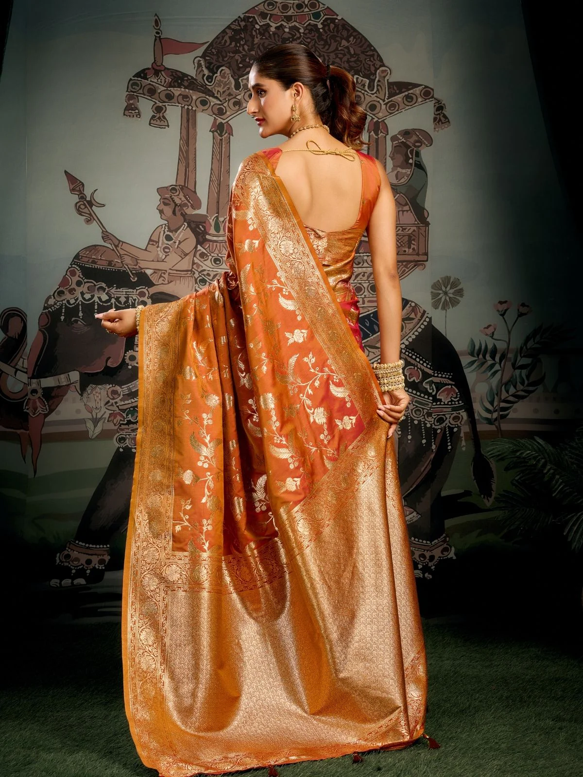 Odette Orange Silk Blend Woven Saree For Women - Image 4
