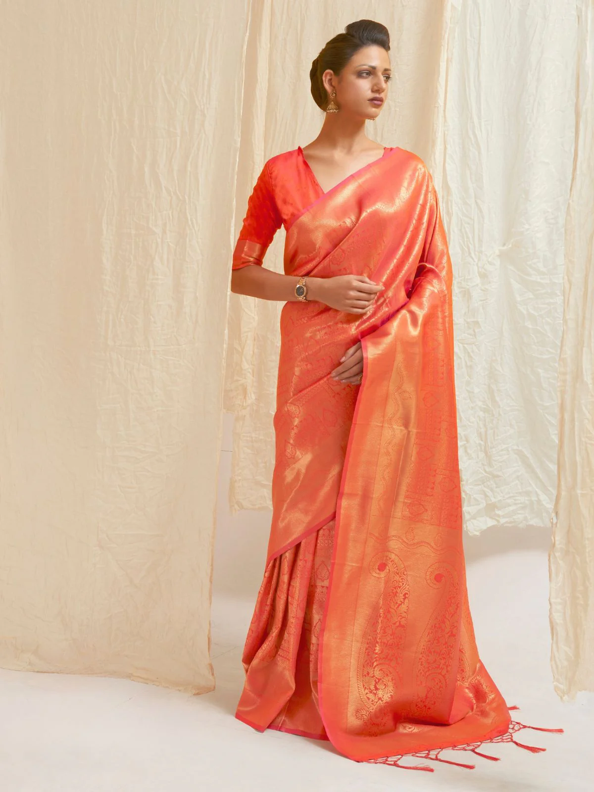 Odette Orange Silk Blend Woven Saree With Unstitched Blouse For Women