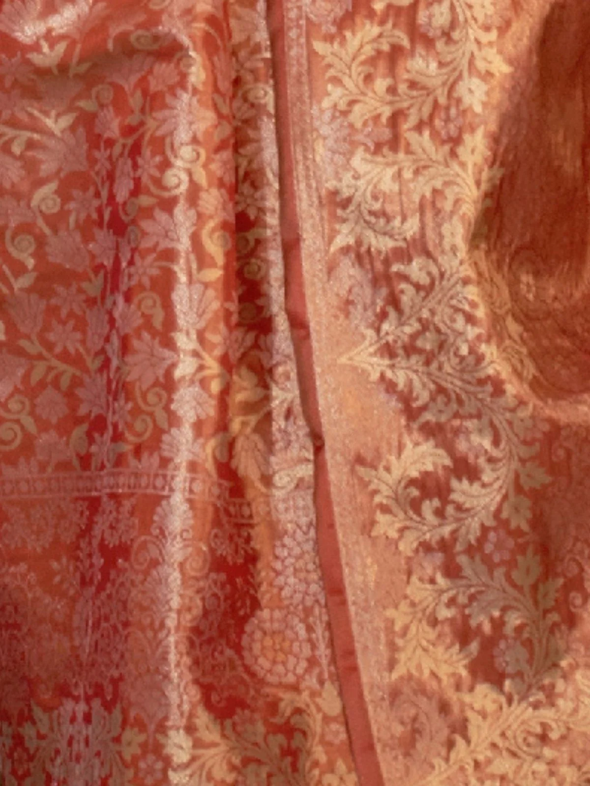 Odette Orange Silk Blend Woven Saree With Unstitched Blouse For Women - Image 3