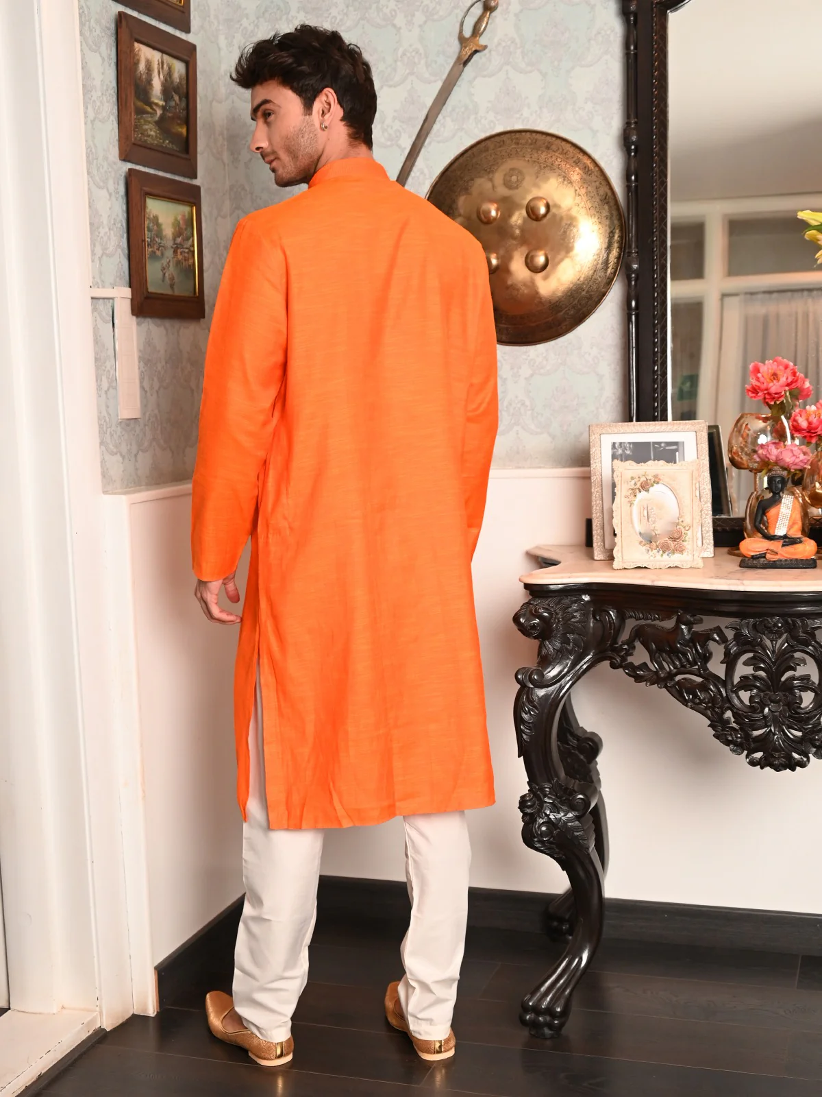 Odette Orange Solid Cotton Polyester Kurta Set For Men - Image 4