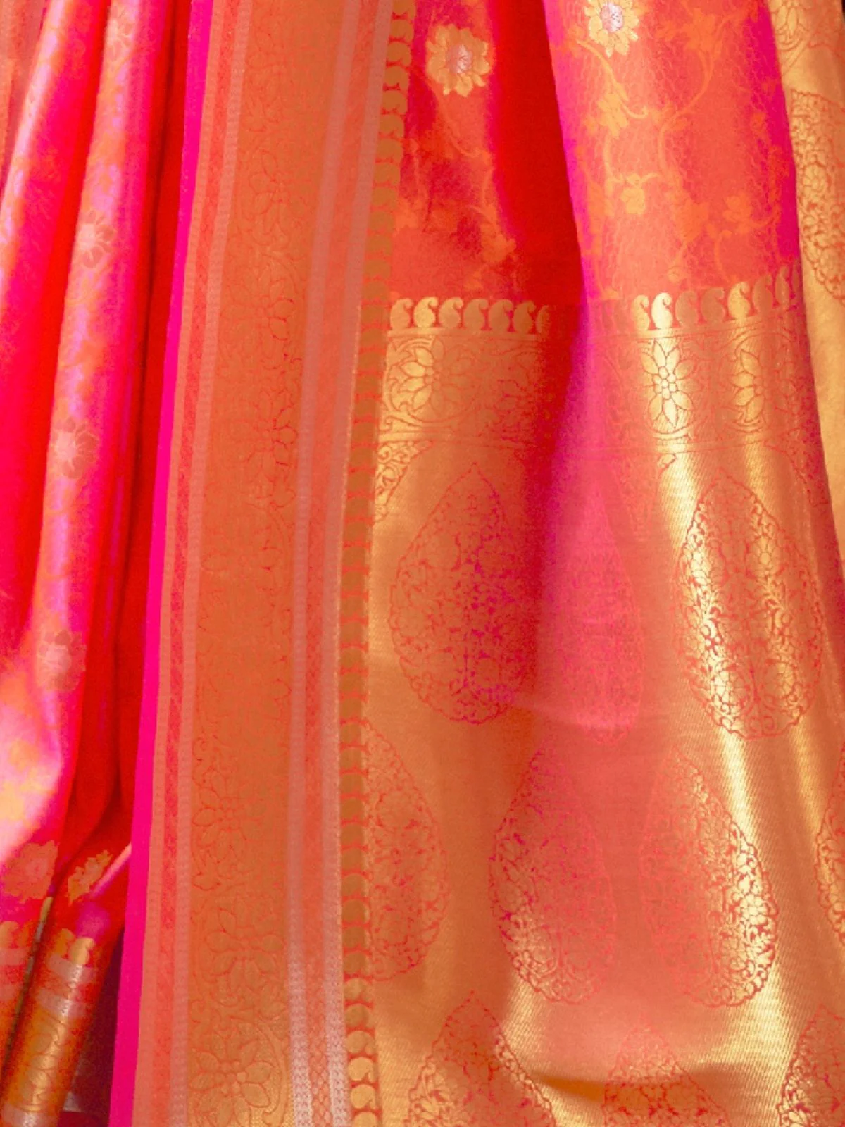 Odette Orange Woven Design Silk Blend Saree With Unstitched Blouse For Women - Image 4