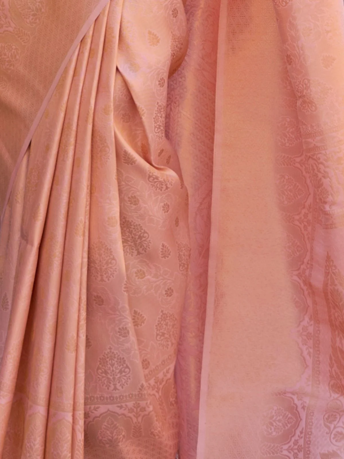 Odette Peach Woven Design Silk Blend Saree With Unstitched Blouse For Women - Image 4