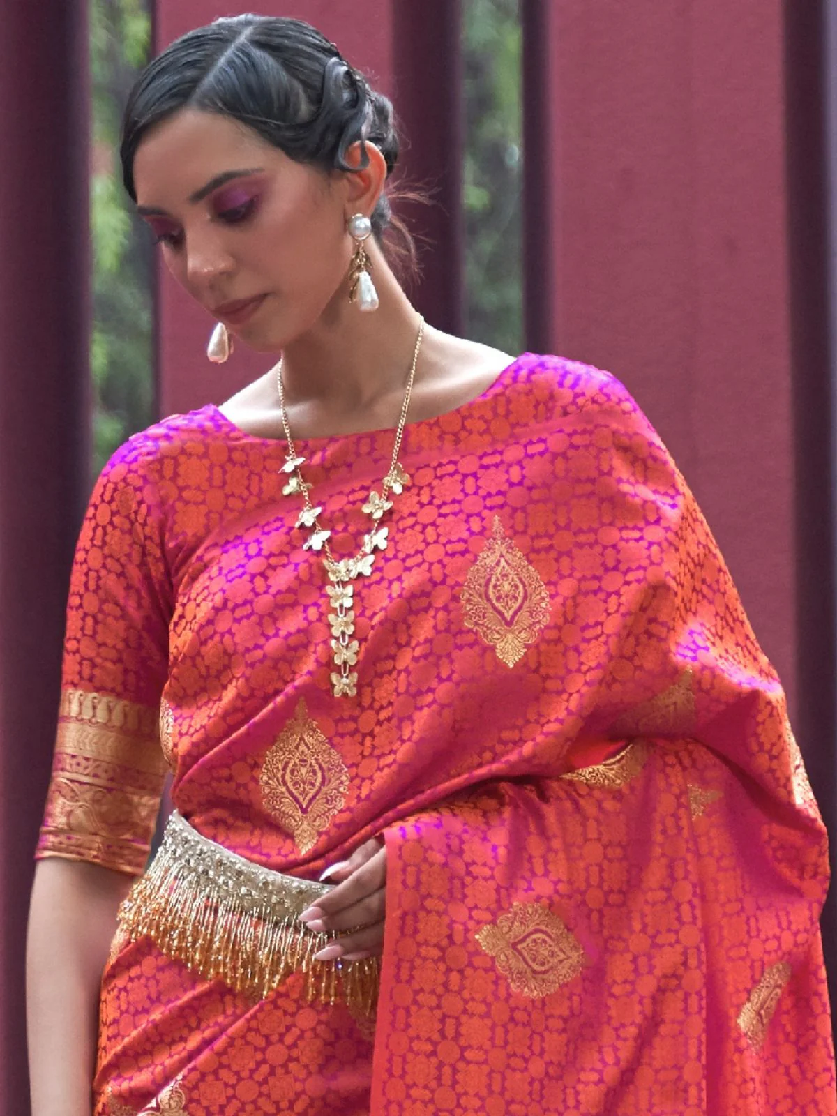 Odette Orange Woven Design Silk Blend Saree With Unstitched Blouse For Women - Image 3