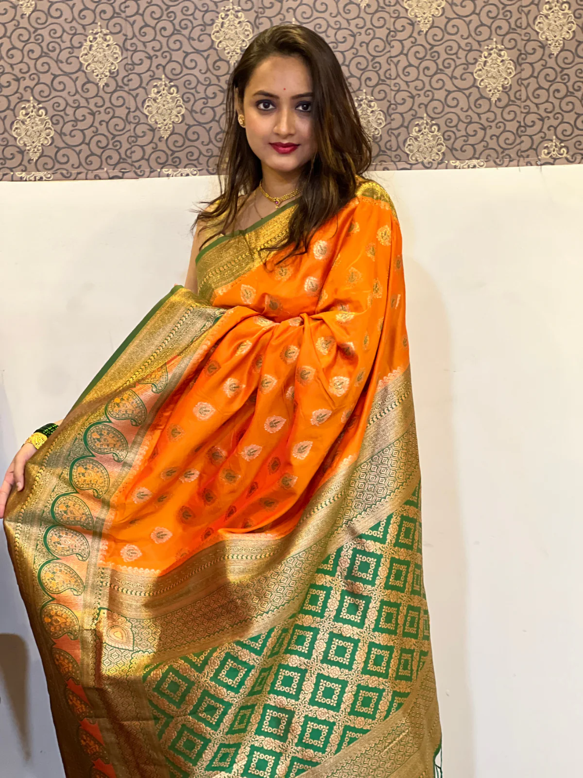 Odette Orange Woven Design Soft Silk Saree With Unstitched Blouse For Women - Image 2