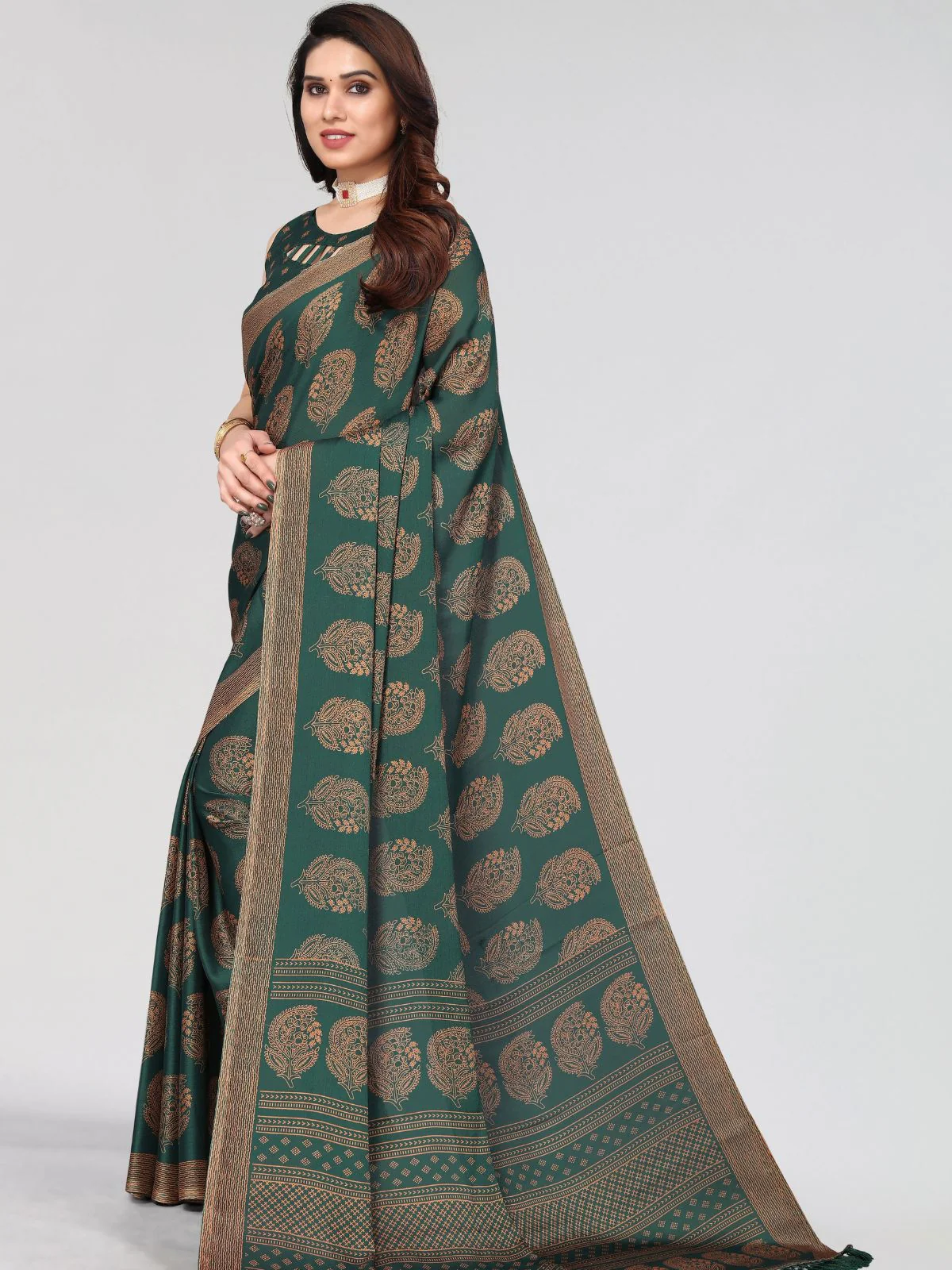 Odette Partywear Dark Green Printed Moss Chiffon Saree with Unstitched Blouse for Women - Image 2