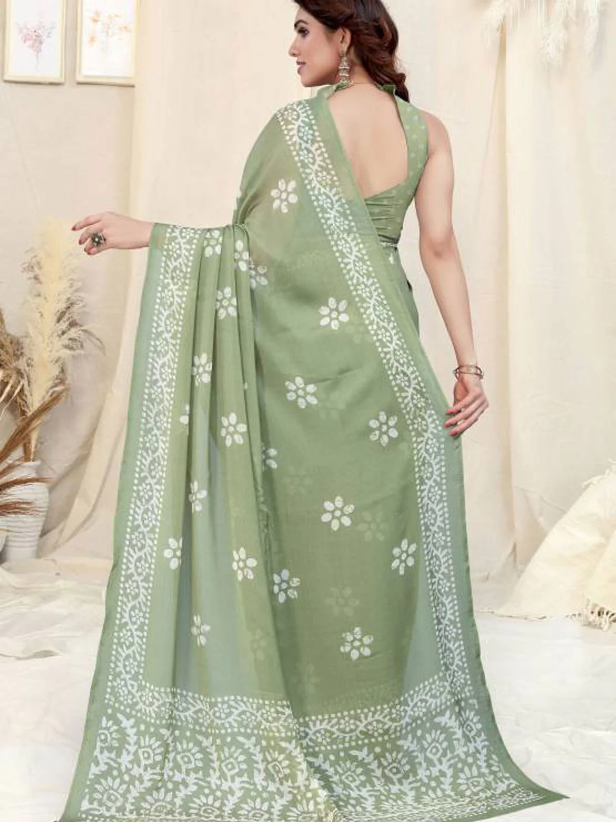 Odette Partywear Light Green Printed Chinon Chiffon Saree with Unstitched Blouse for Women - Image 3