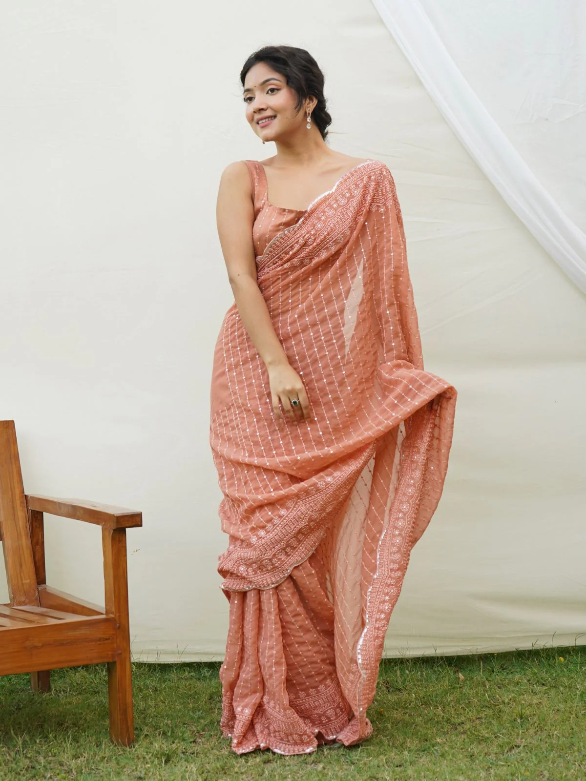 Odette Peach Georgette Embroidered Saree With Unstitched Blouse For Women - Image 3