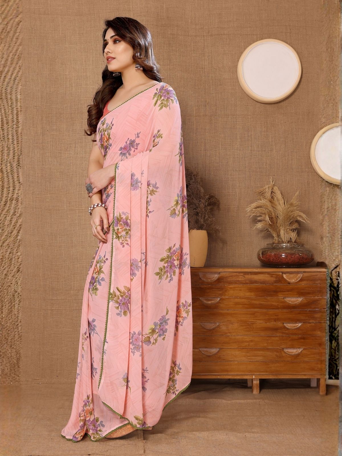 Odette Peach Georgette Printed Saree For Women - Image 2