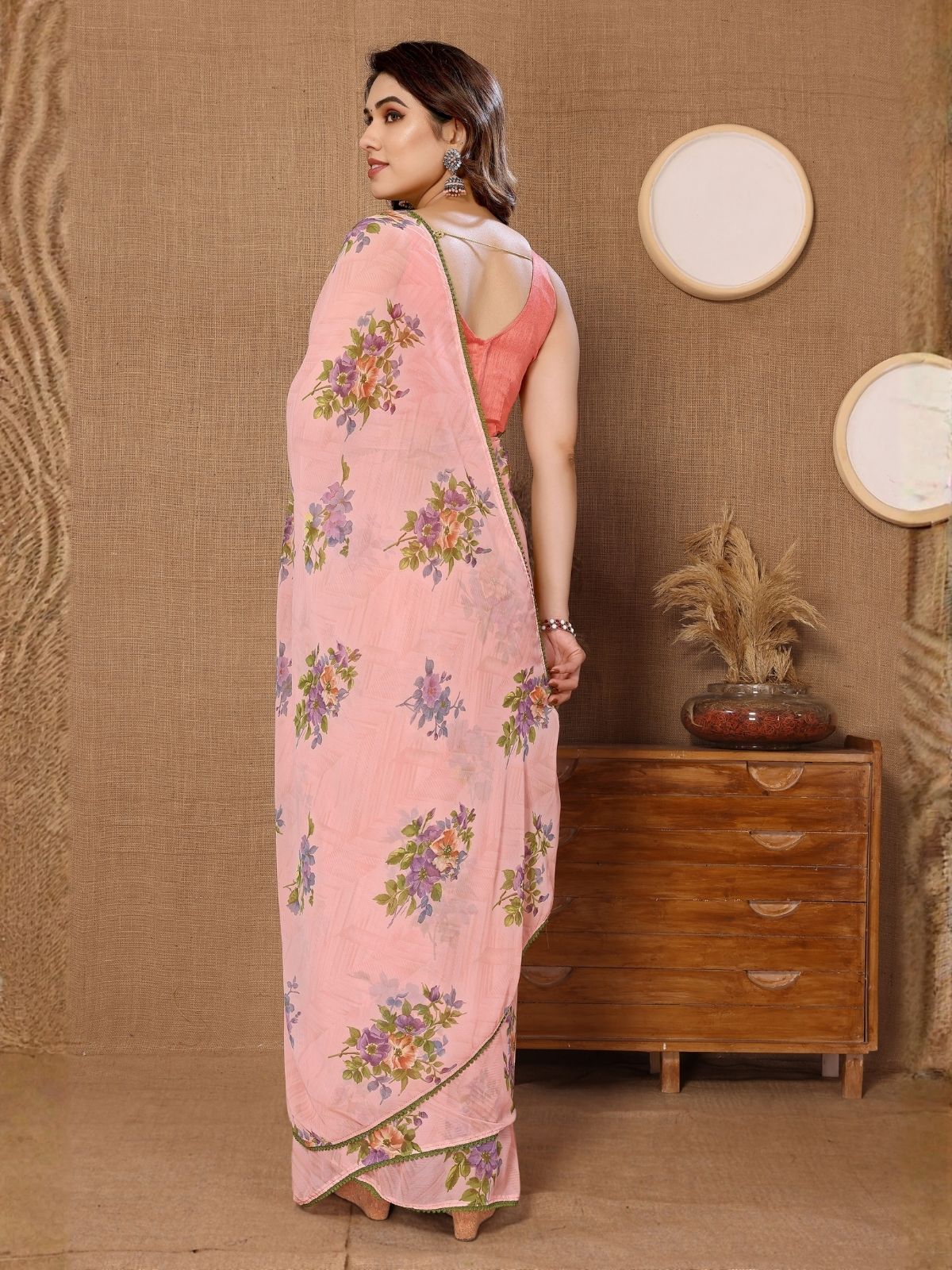 Odette Peach Georgette Printed Saree For Women - Image 3