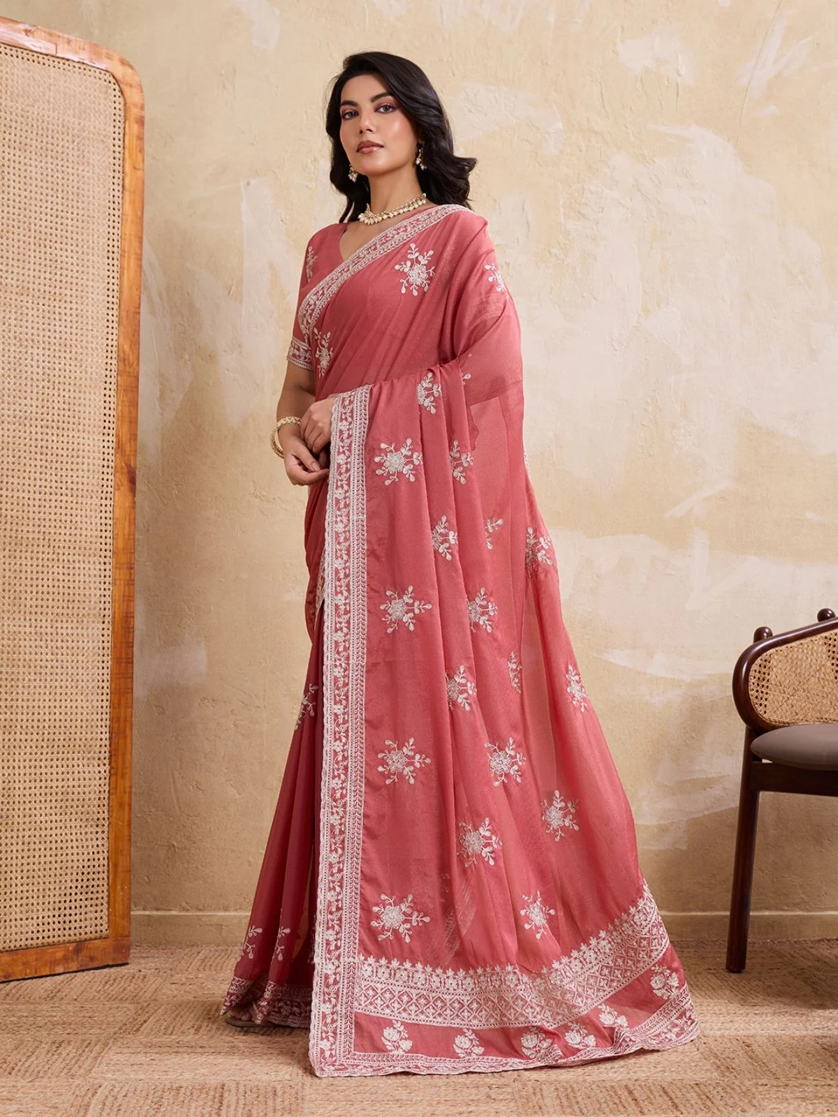 Odette Peach Georgette Printed Saree For Women - Image 2