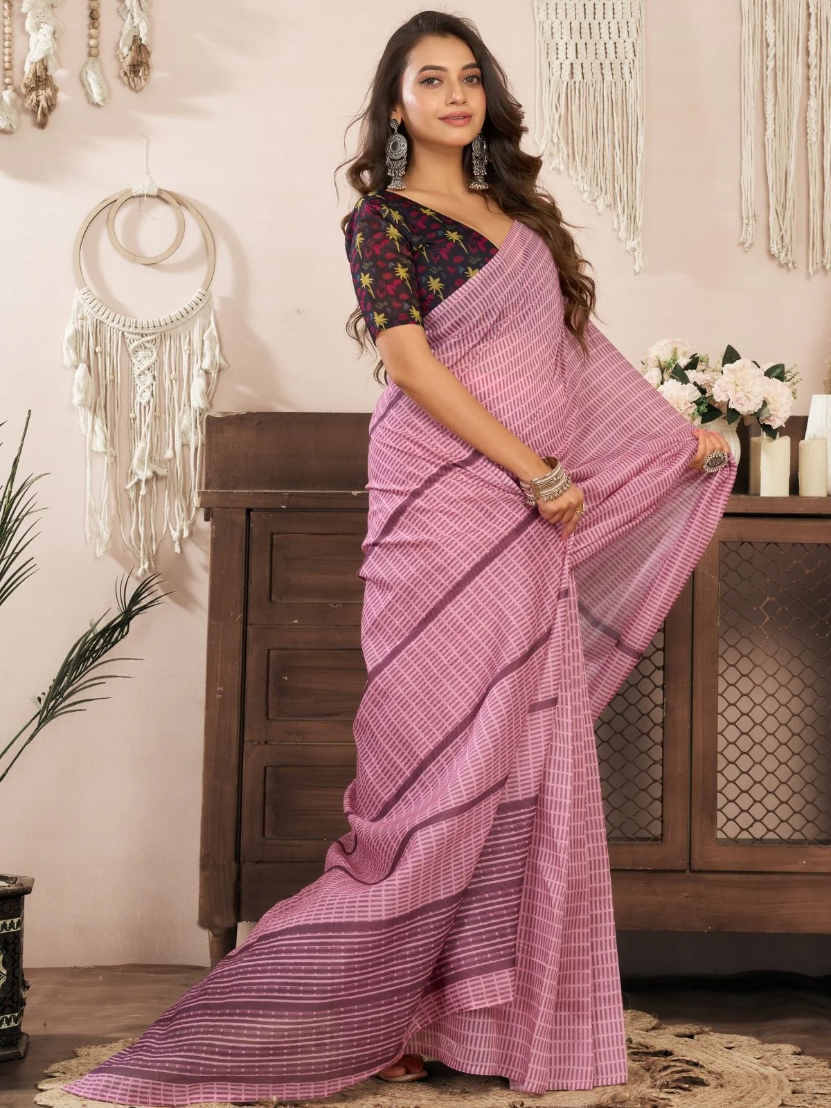Odette Peach Pink Cotton Linen Zari Work Saree For Women - Image 2