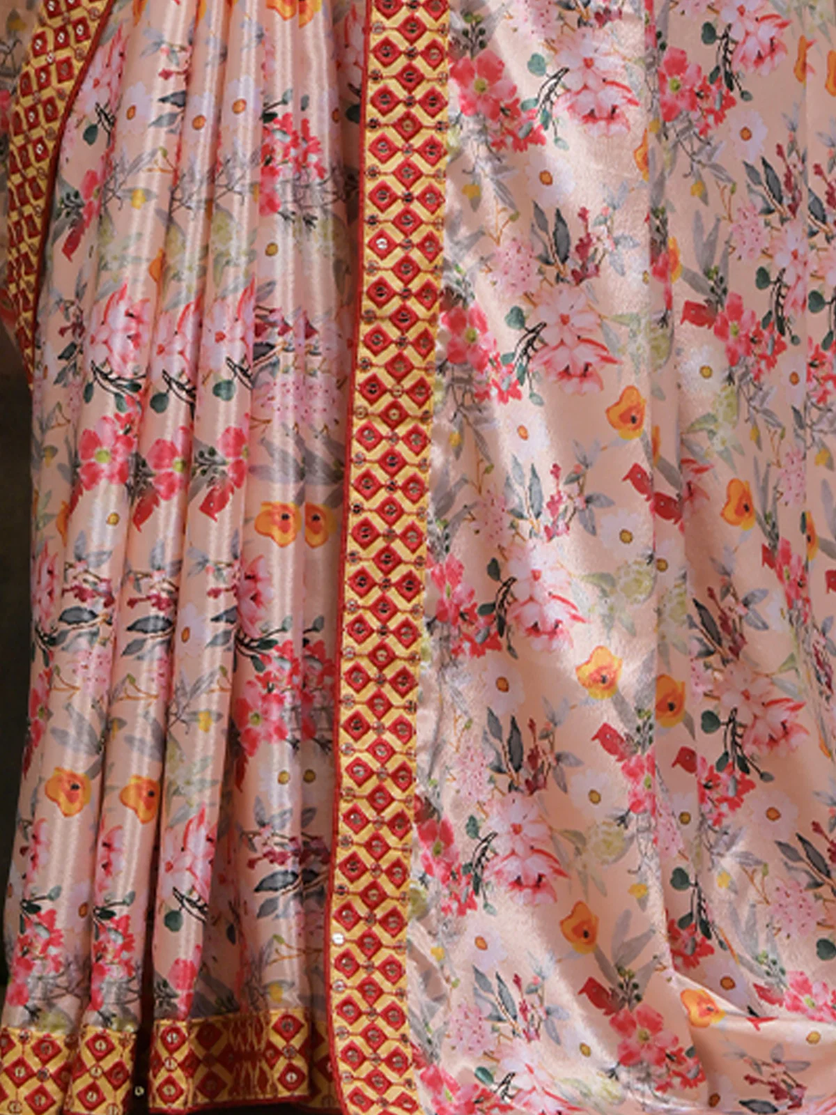 Odette Pink Printed Chiffon Saree With Unstitched Blouse For Women - Image 8