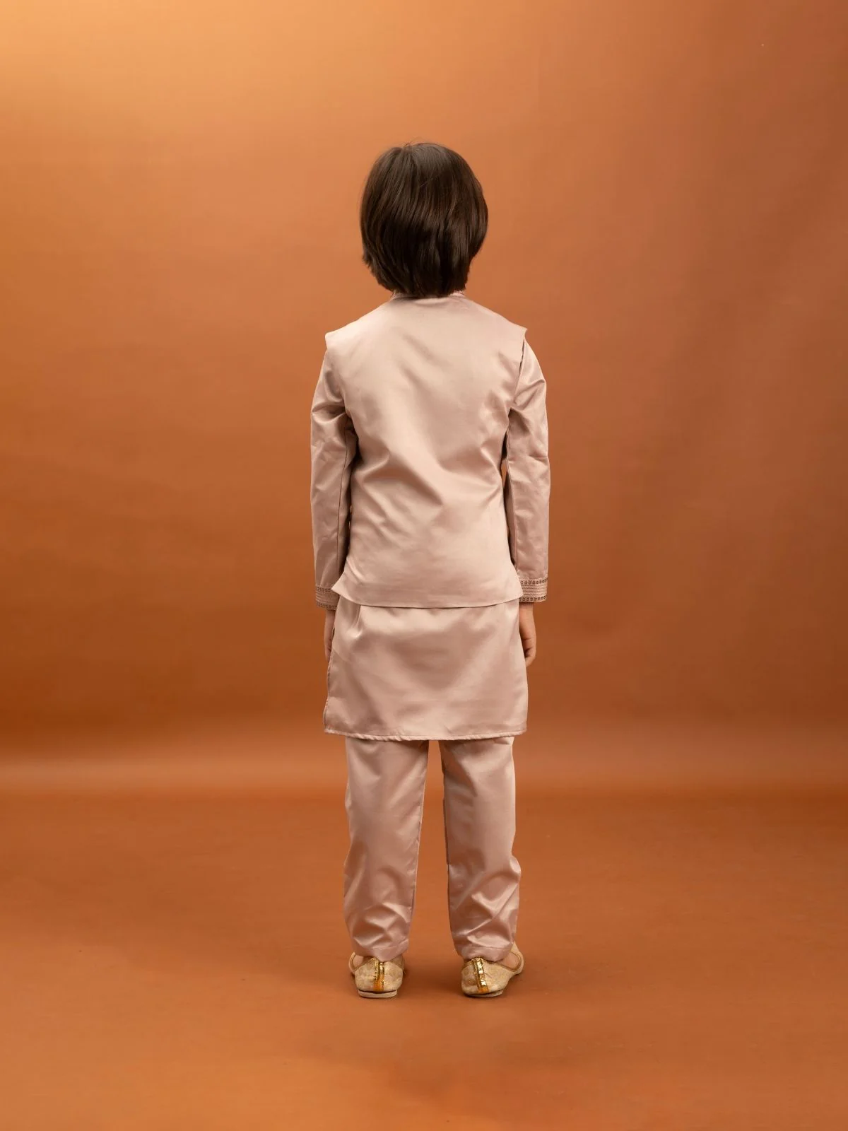 Odette Peach Satin Embellished Stitched Kurta Set For Kids - Image 4