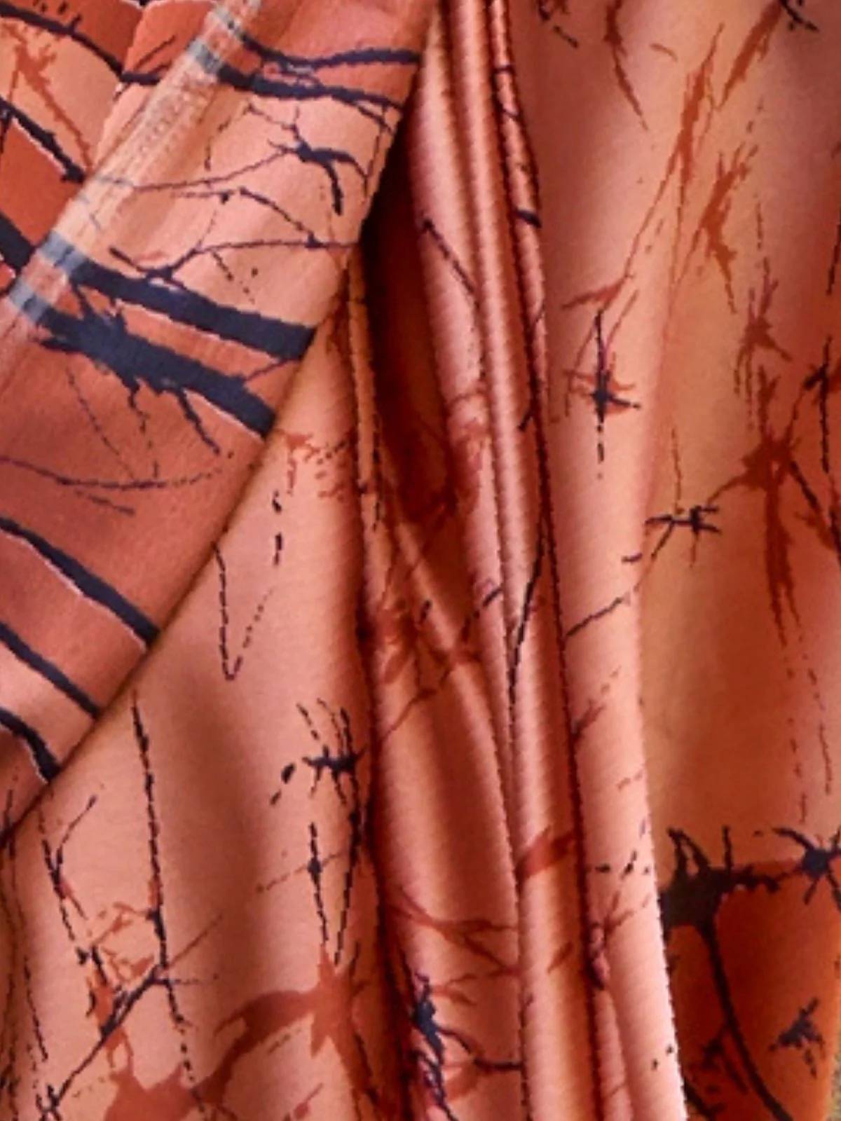 Odette Peach Satin Printed Saree With Unstitched Blouse For Women - Image 3