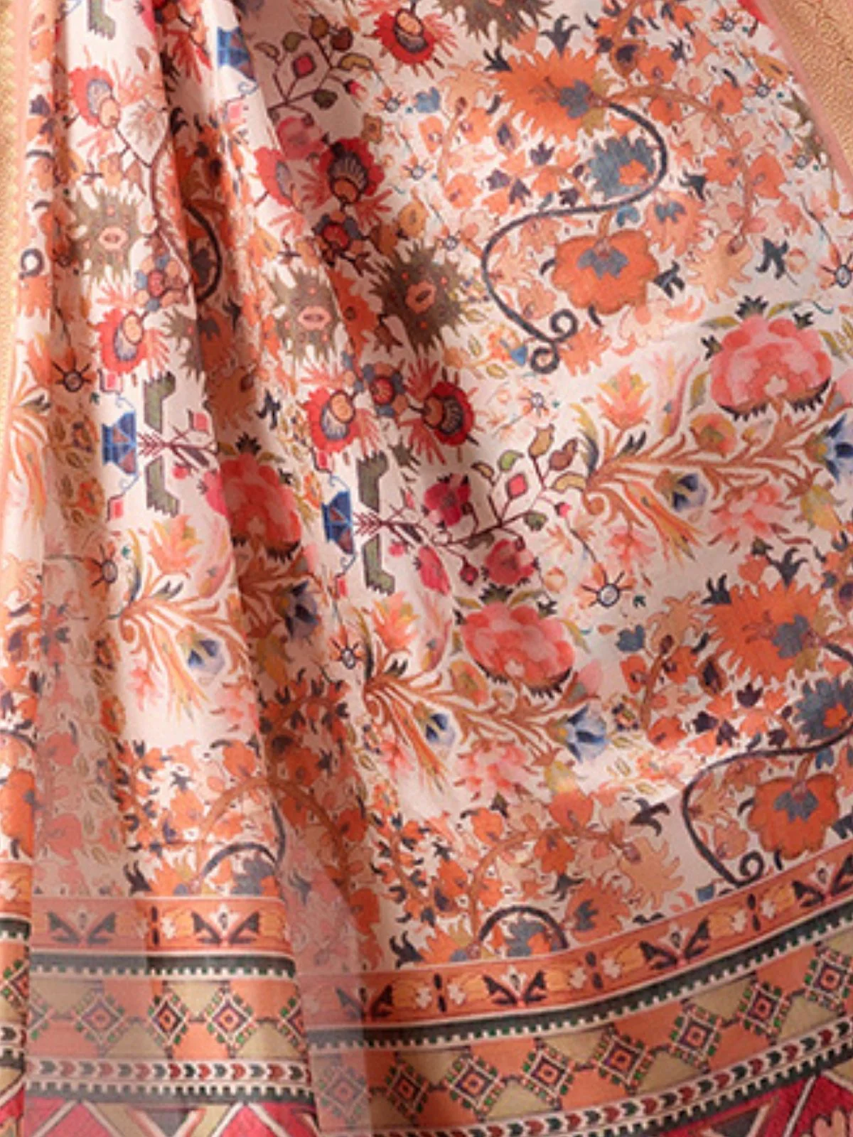 Odette Peach Silk Blend Printed Saree For Women - Image 5
