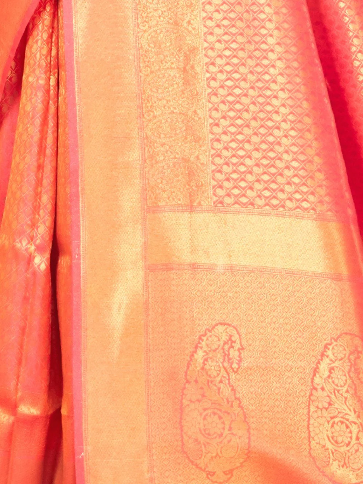 Odette Peach Silk Blend Woven Saree With Unstitched Blouse For Women - Image 3
