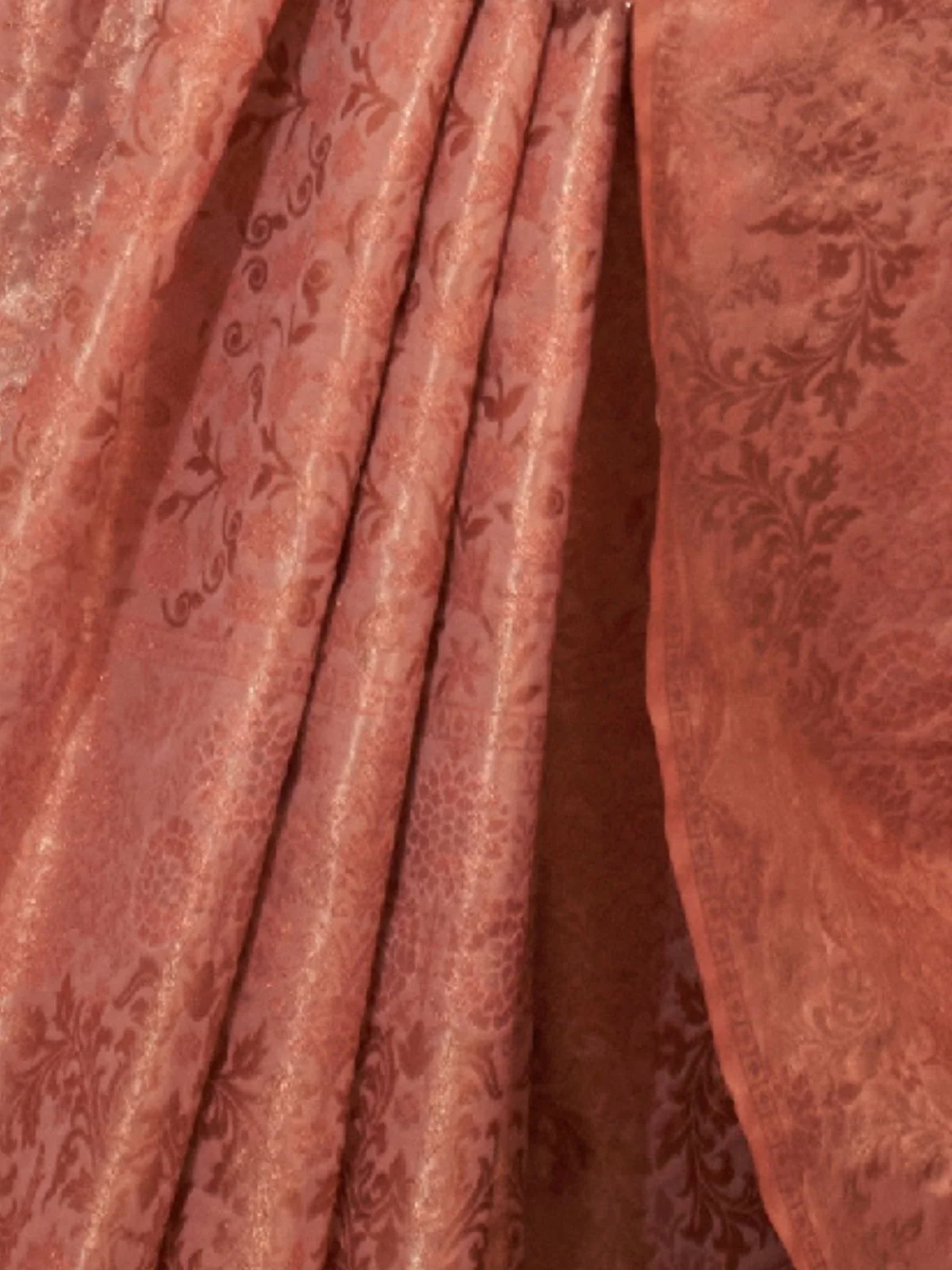 Odette Peach Silk Blend Woven Saree With Unstitched Blouse For  Women - Image 3